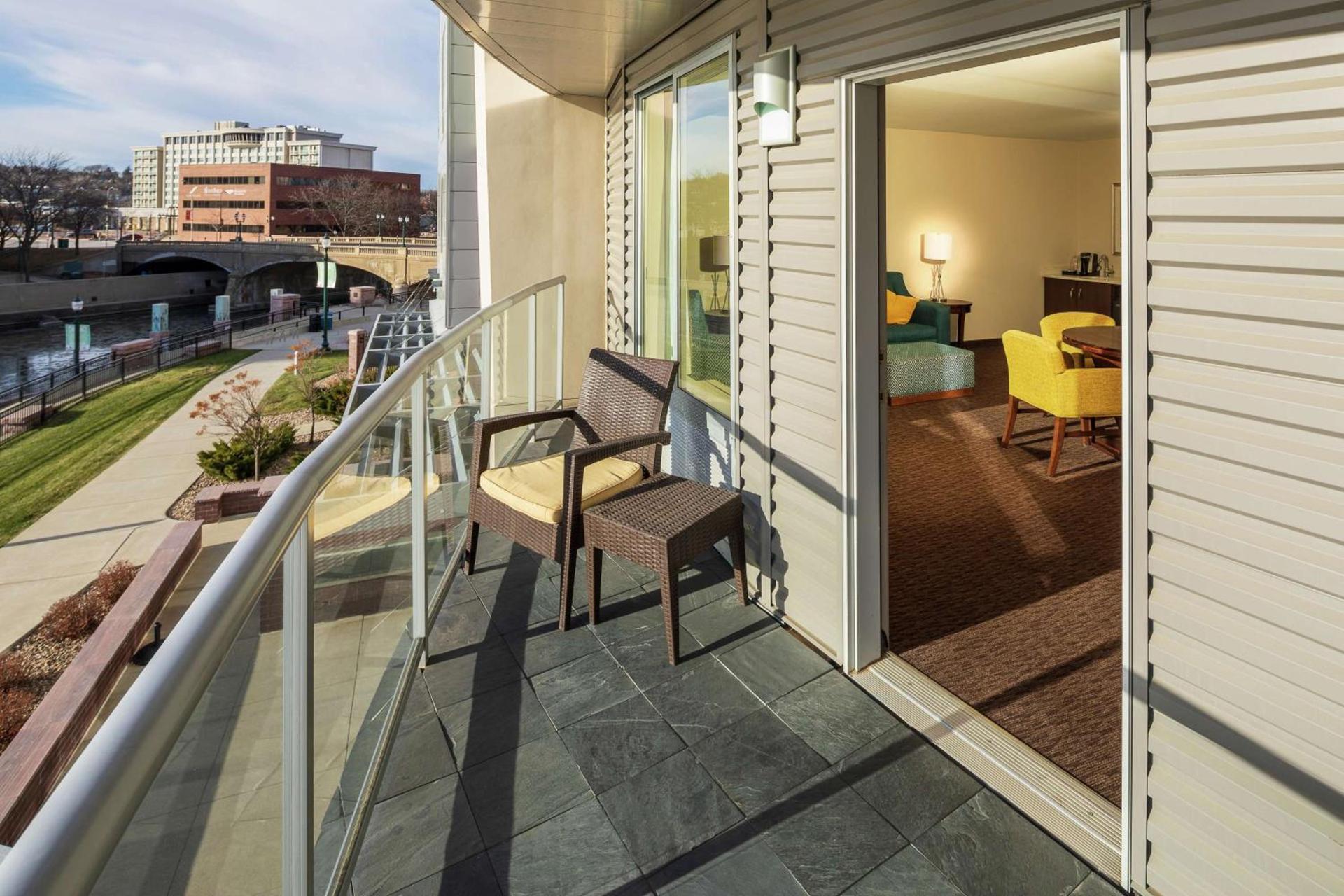 Hilton Garden Inn Sioux Falls Downtown photo 25