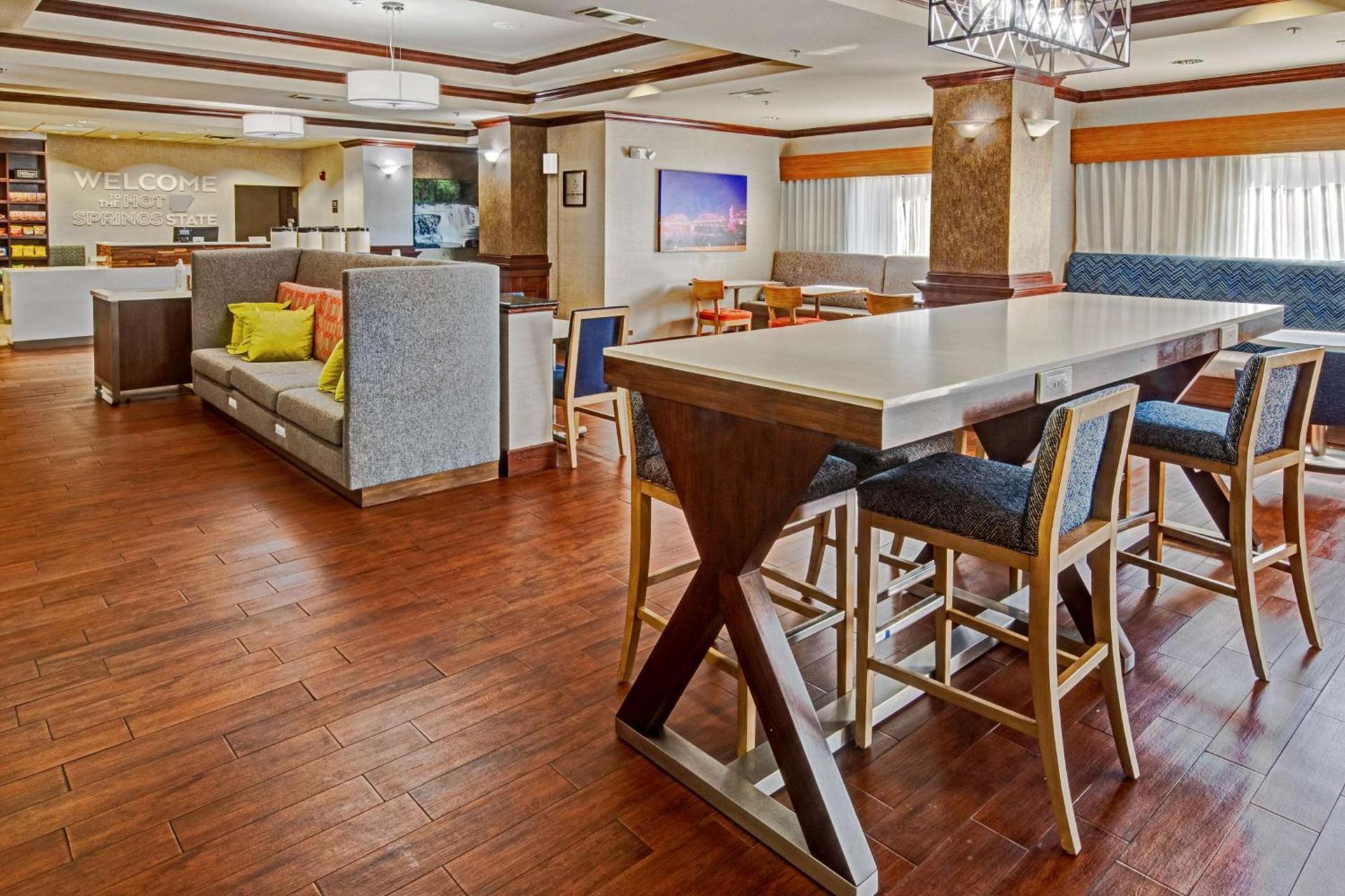 Hampton Inn Van Buren photo 3