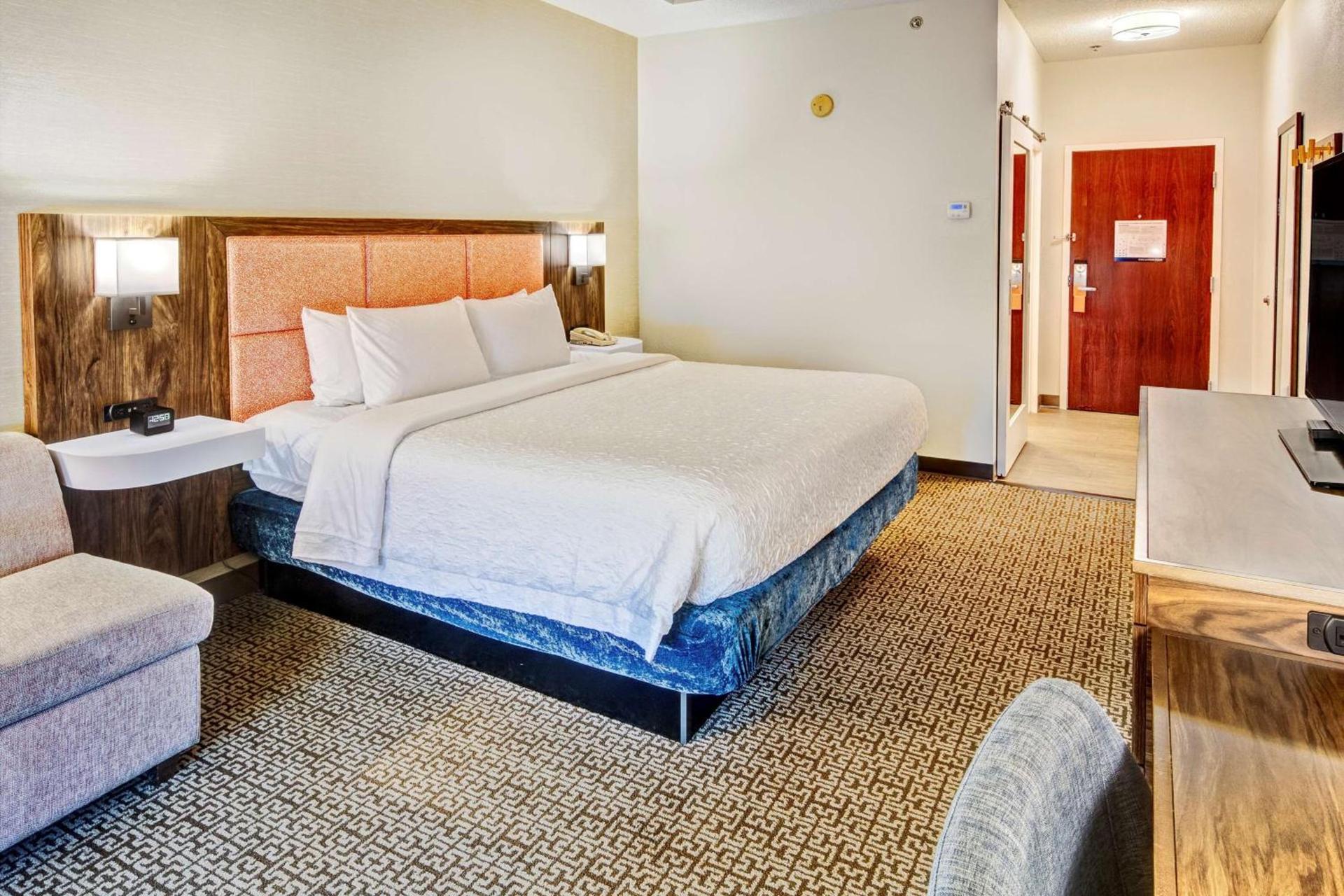 Hampton Inn Van Buren photo 19