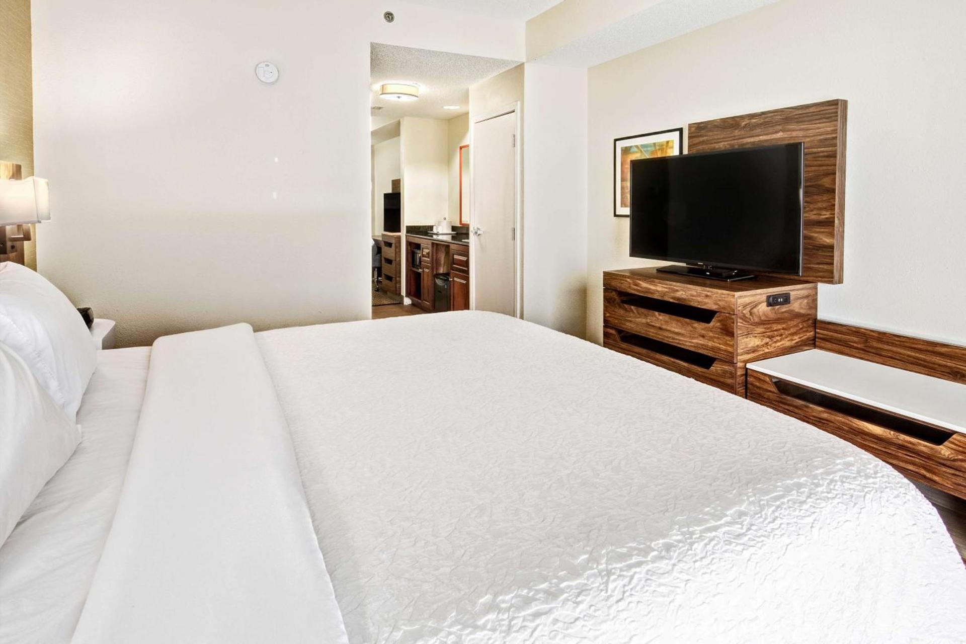 Hampton Inn Van Buren photo 24