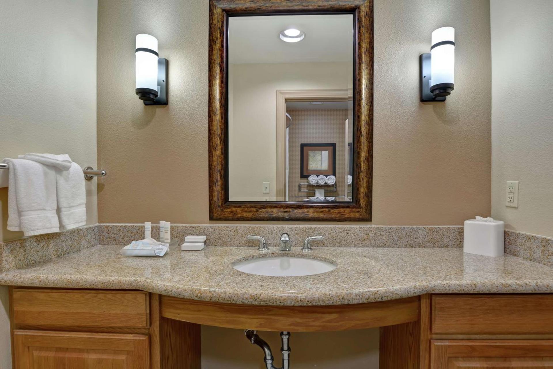 Homewood Suites by Hilton Fayetteville photo 29