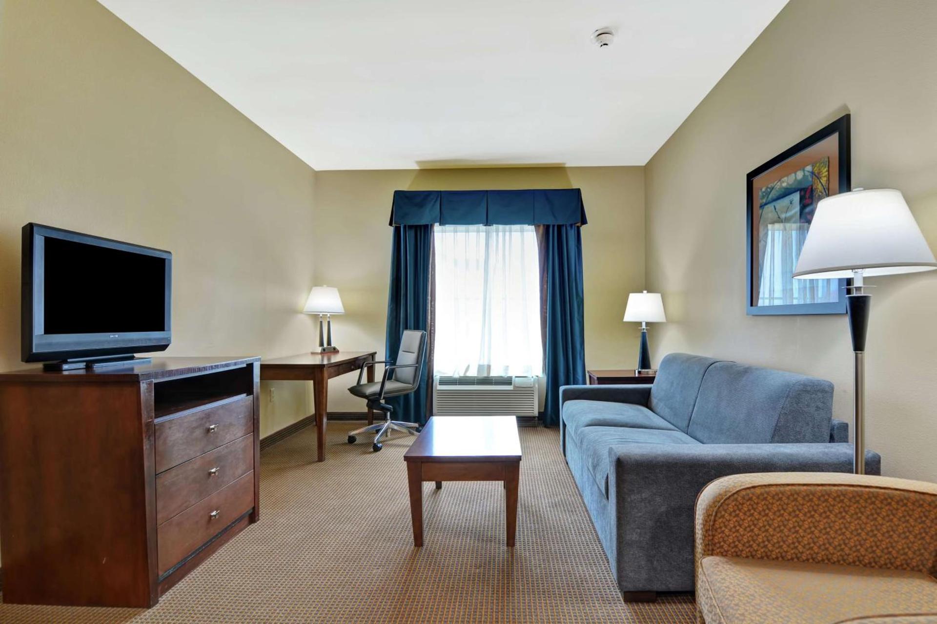 Homewood Suites by Hilton Fayetteville photo 32