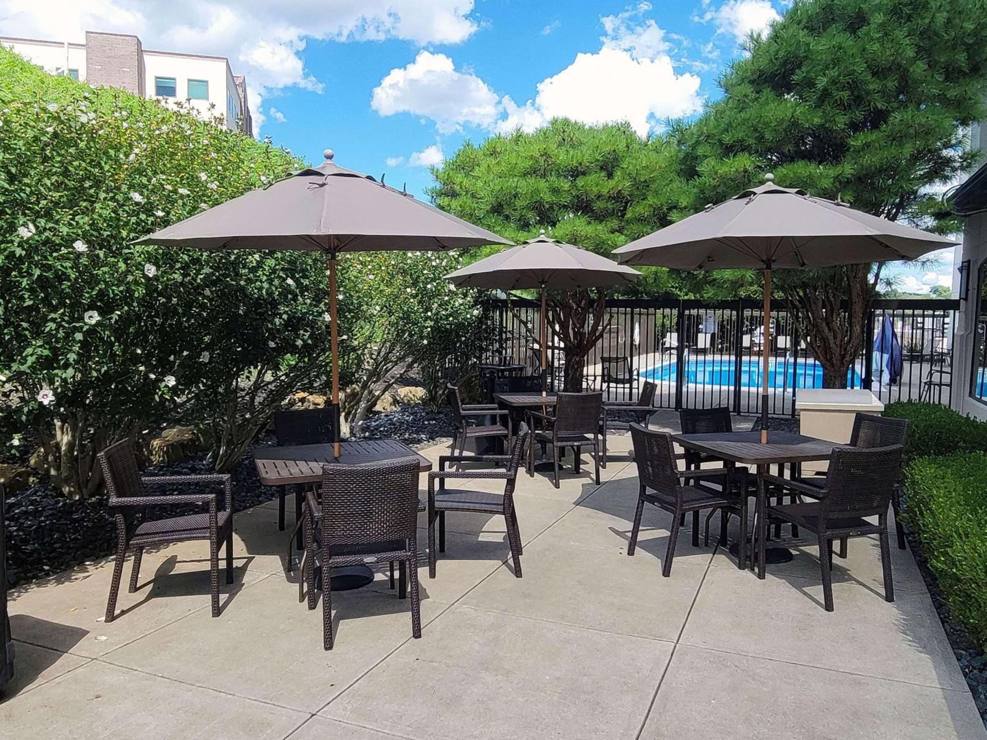 Hampton Inn Greensburg photo 3
