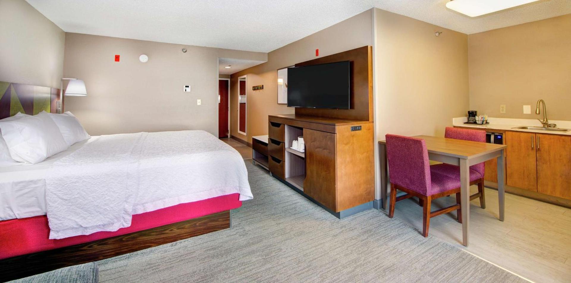 Hampton Inn Gaffney photo 22