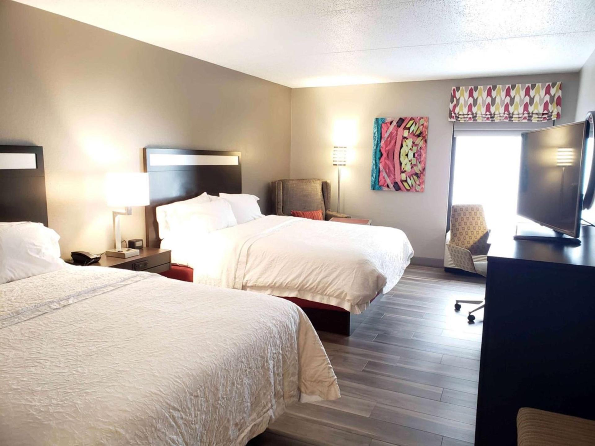 Hampton Inn Greensburg photo 21