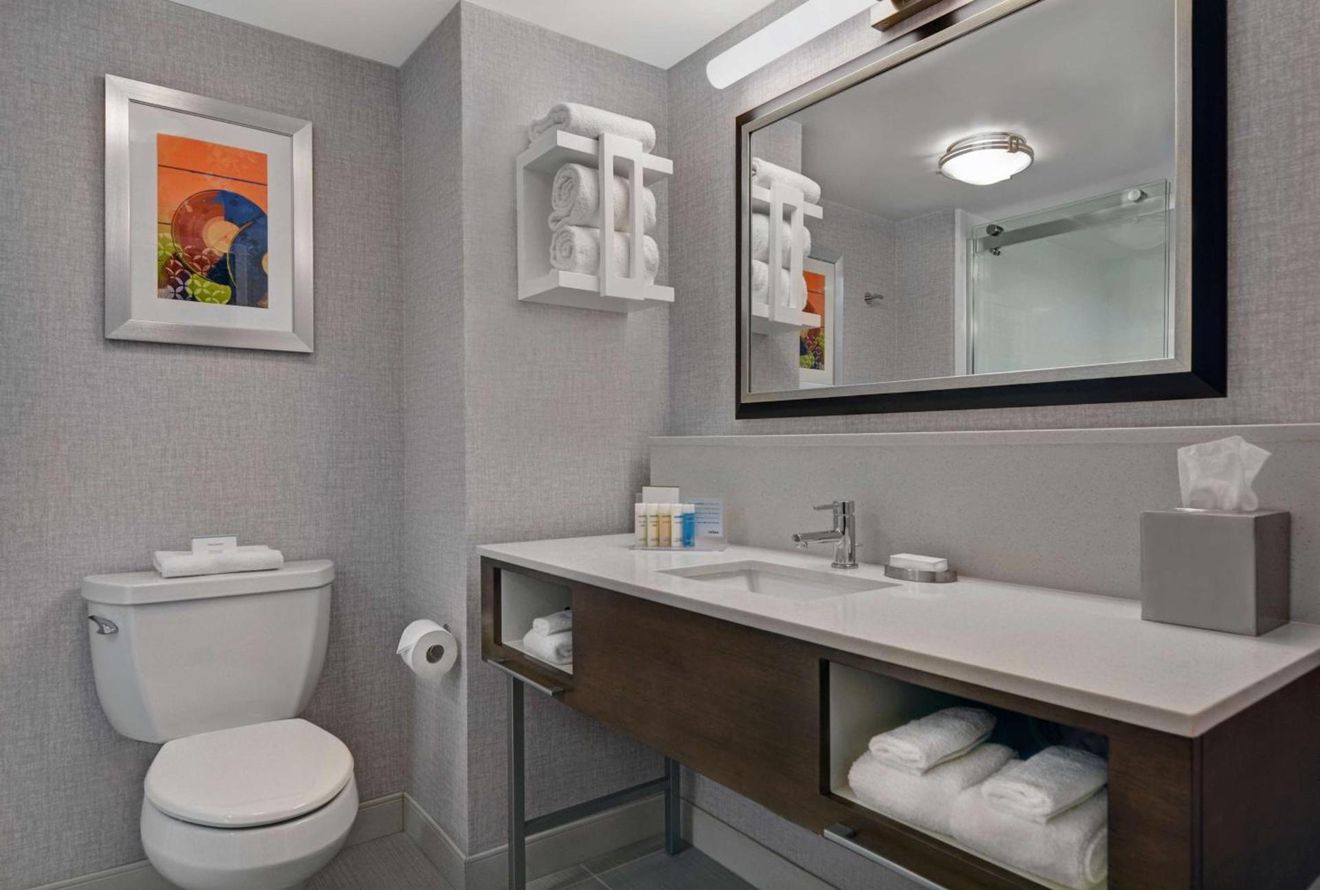 Hampton Inn Gallatin photo 17