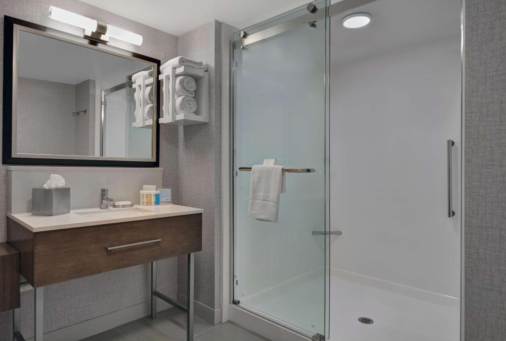 Hampton Inn Gallatin photo 20
