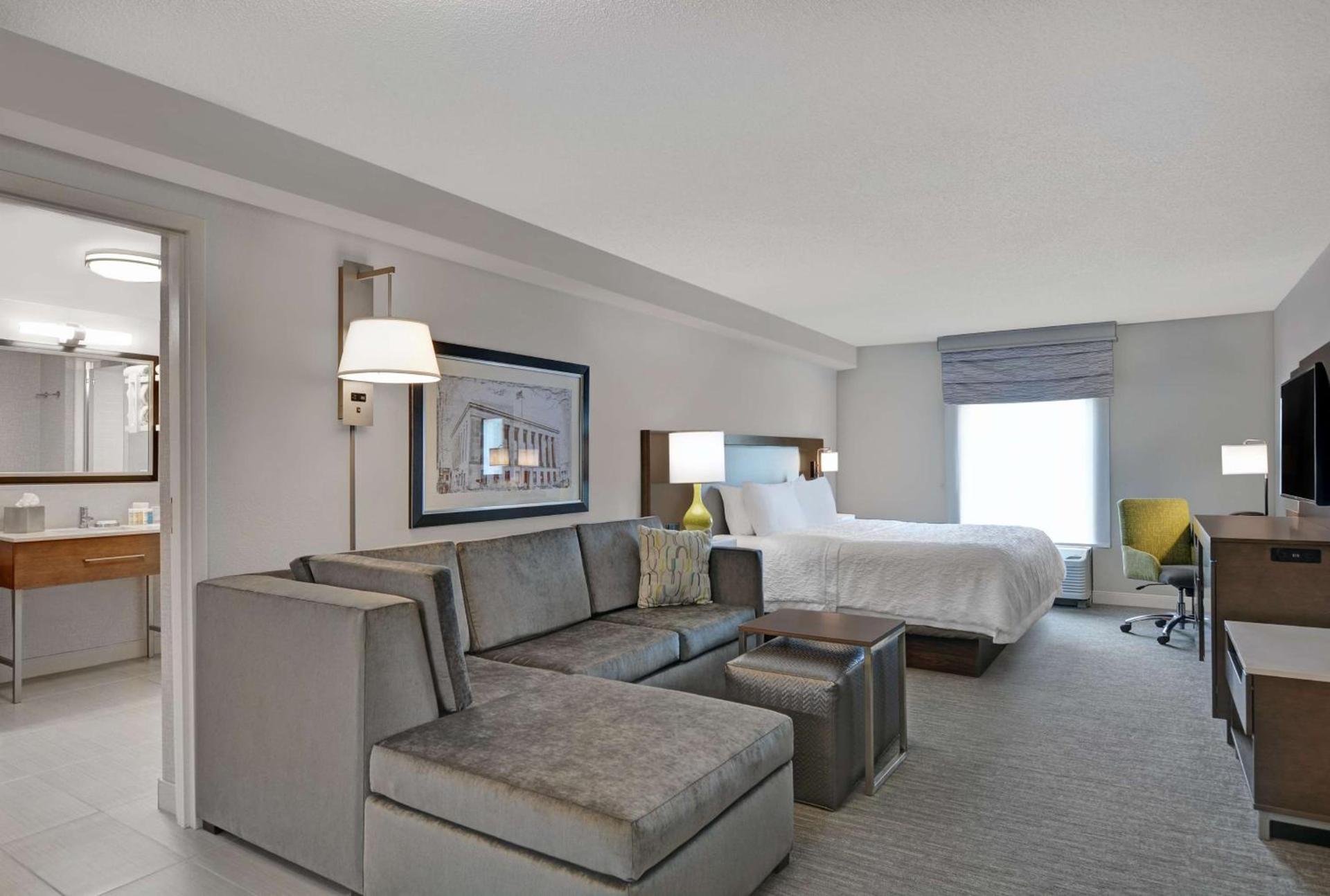 Hampton Inn Gallatin photo 23
