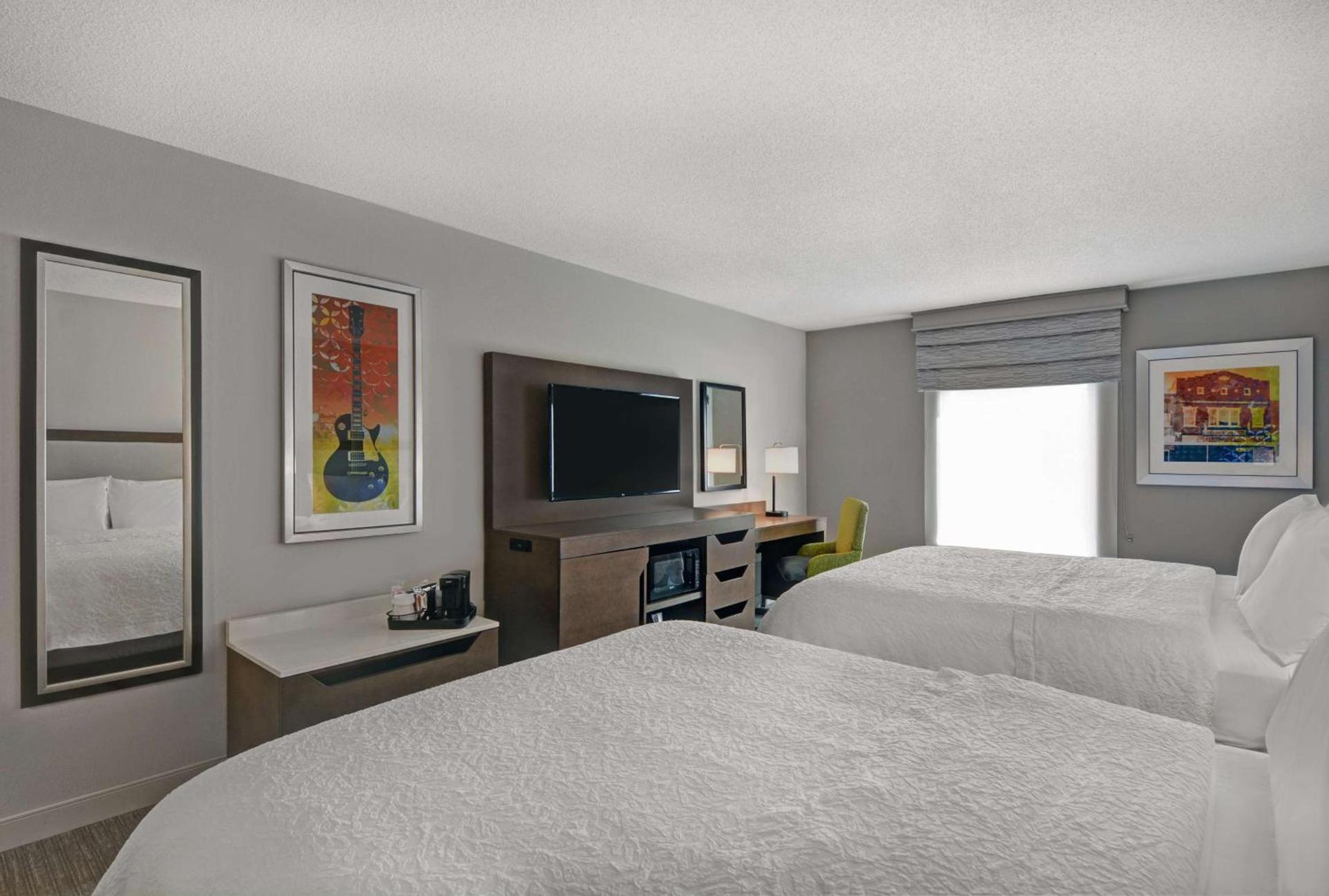 Hampton Inn Gallatin photo 28