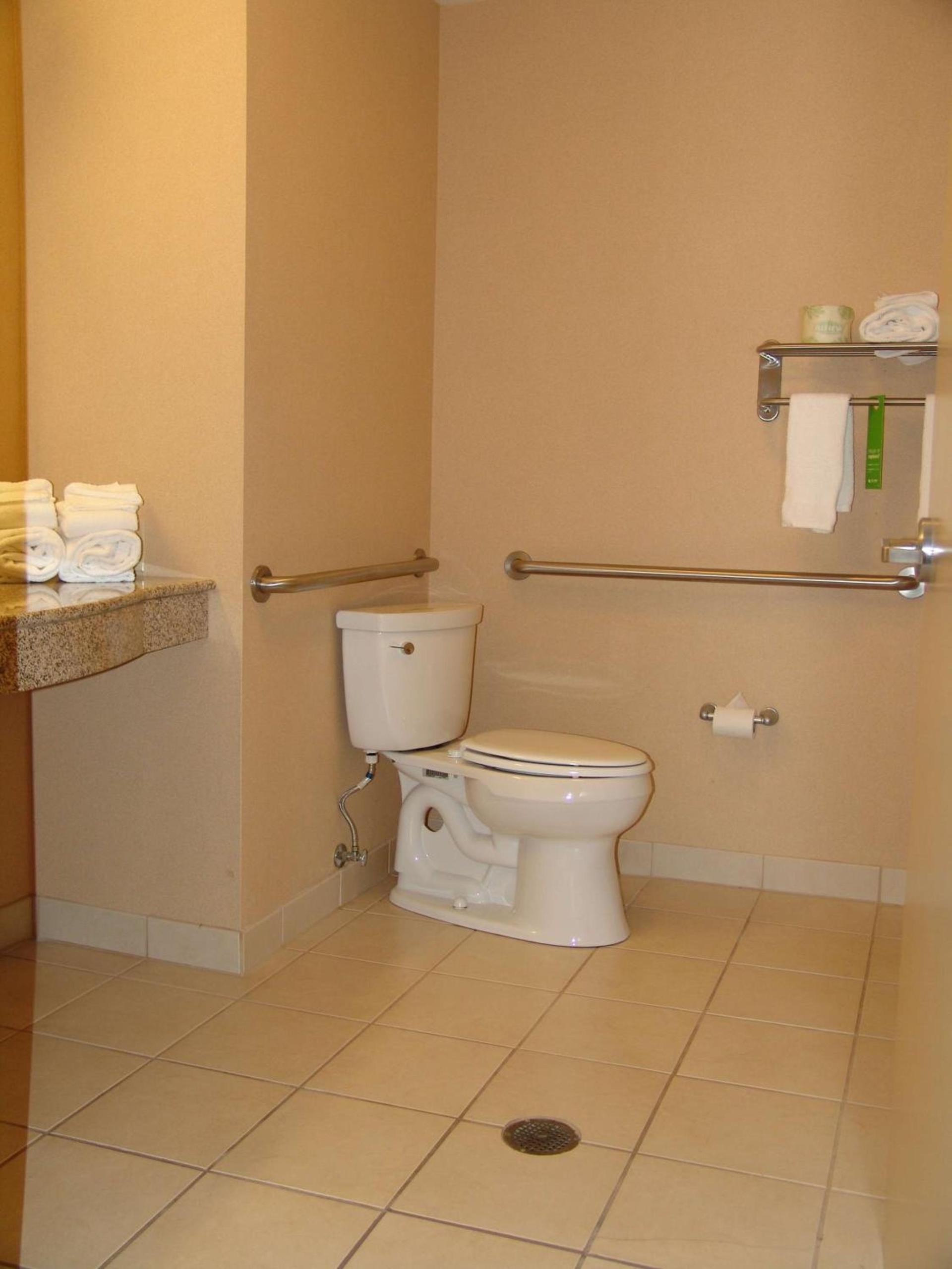 Hampton Inn Garden City photo 22