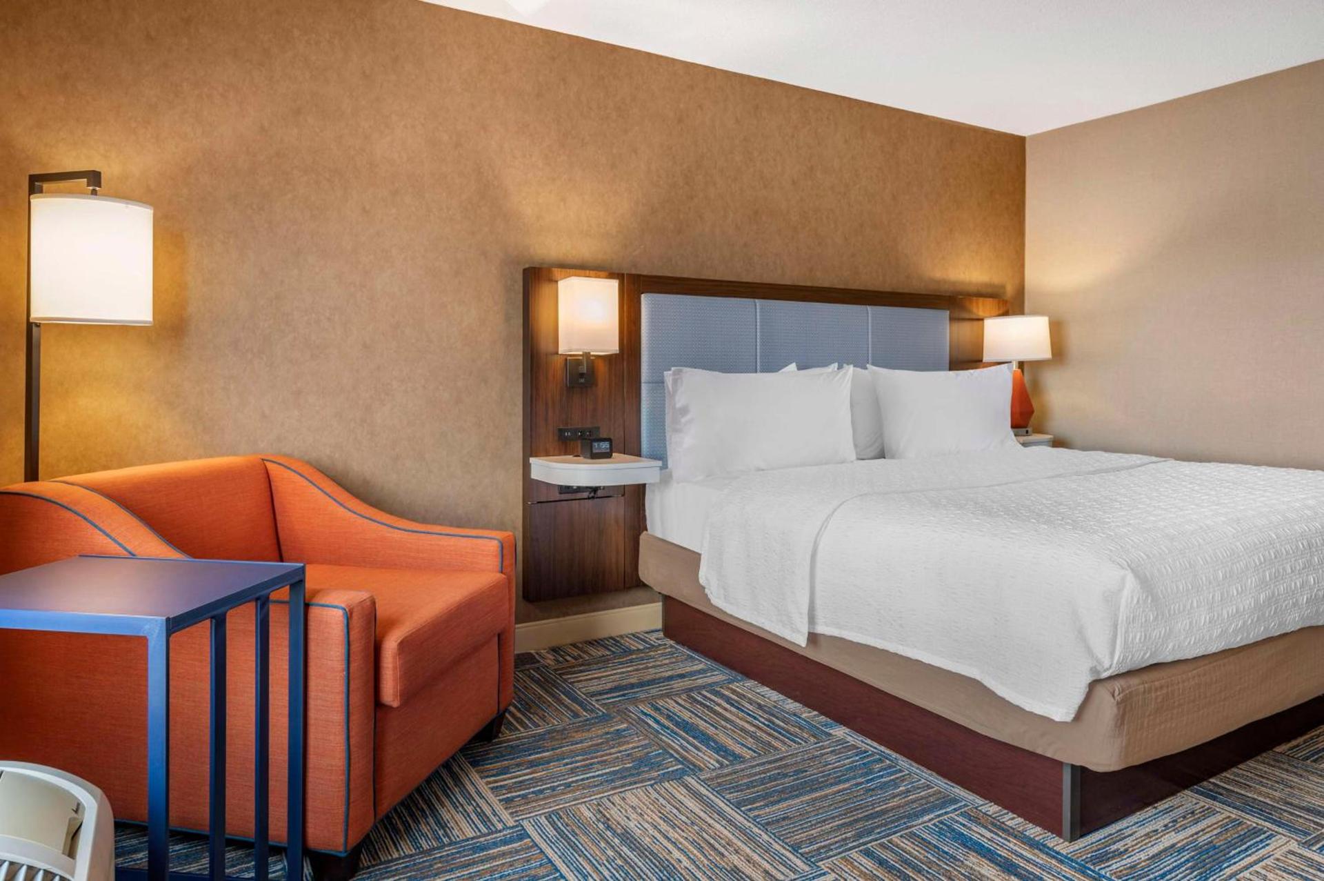 Hampton Inn Greenfield photo 38