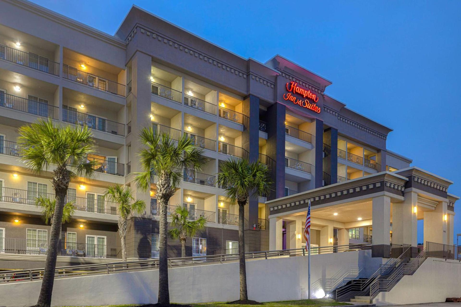 Hampton Inn & Suites Galveston photo 1