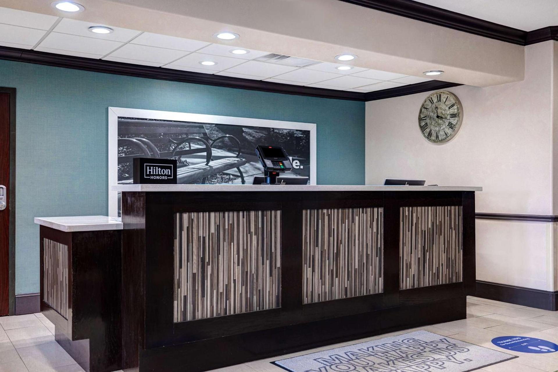 Hampton Inn & Suites Galveston photo 4