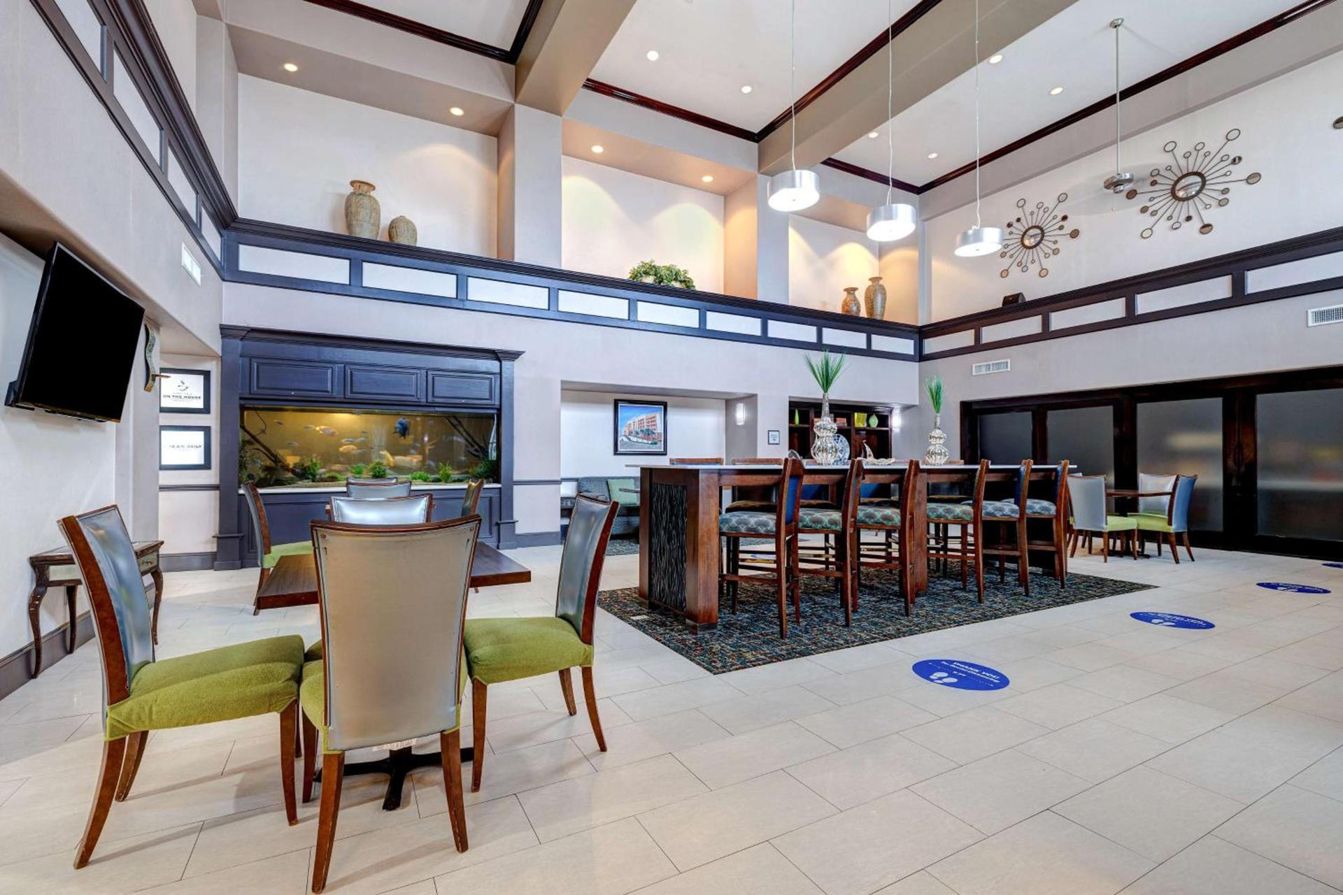 Hampton Inn & Suites Galveston photo 6