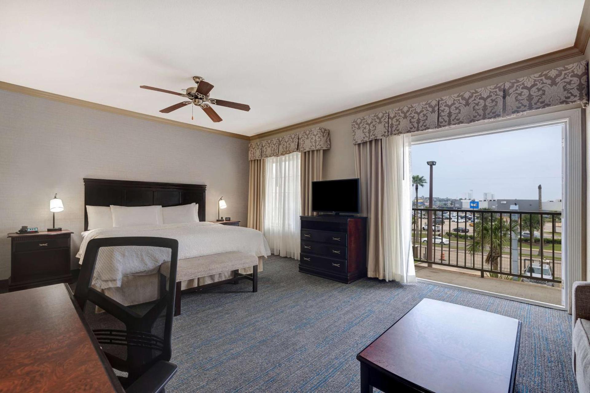 Hampton Inn & Suites Galveston photo 27