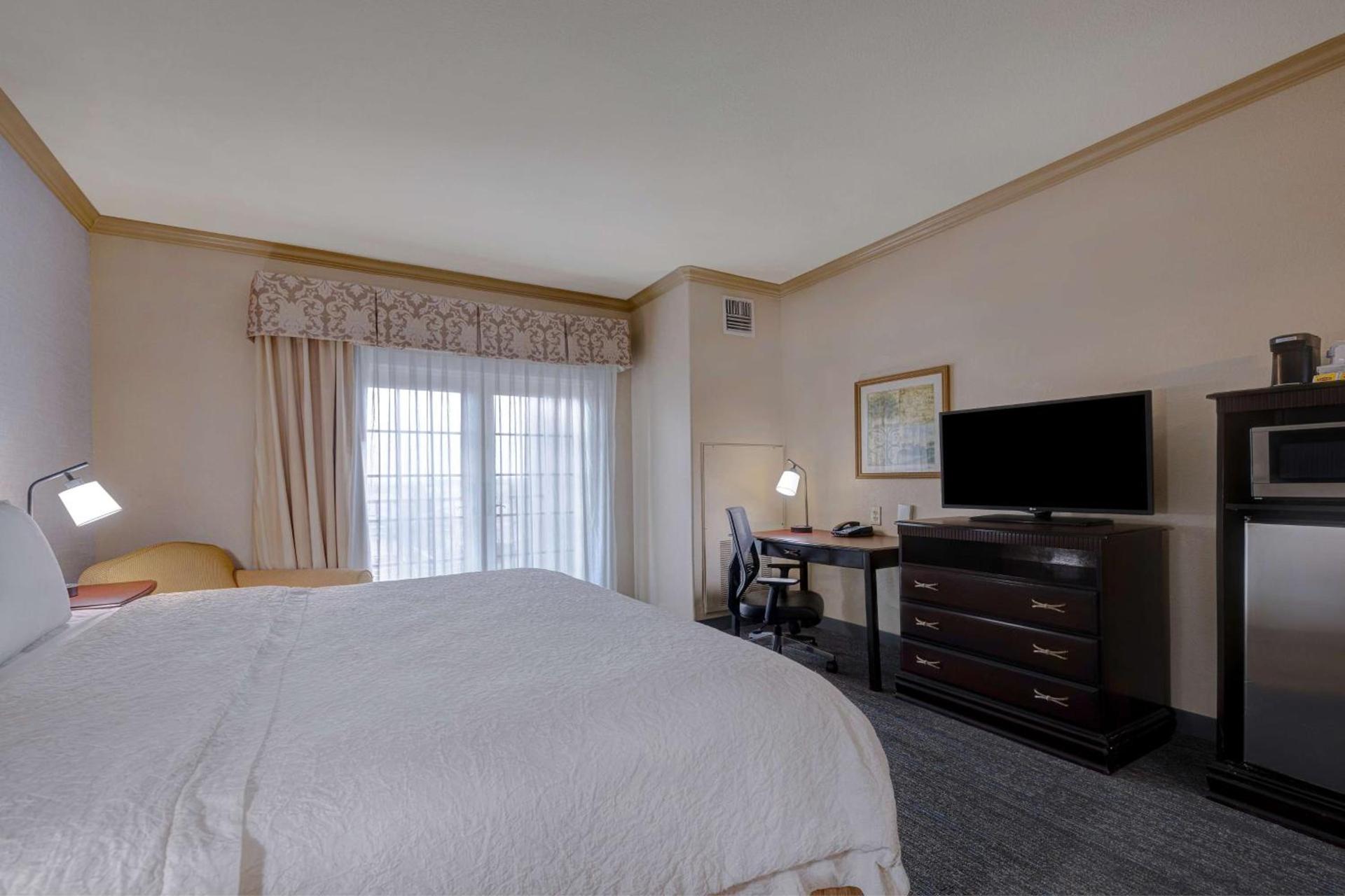 Hampton Inn & Suites Galveston photo 30