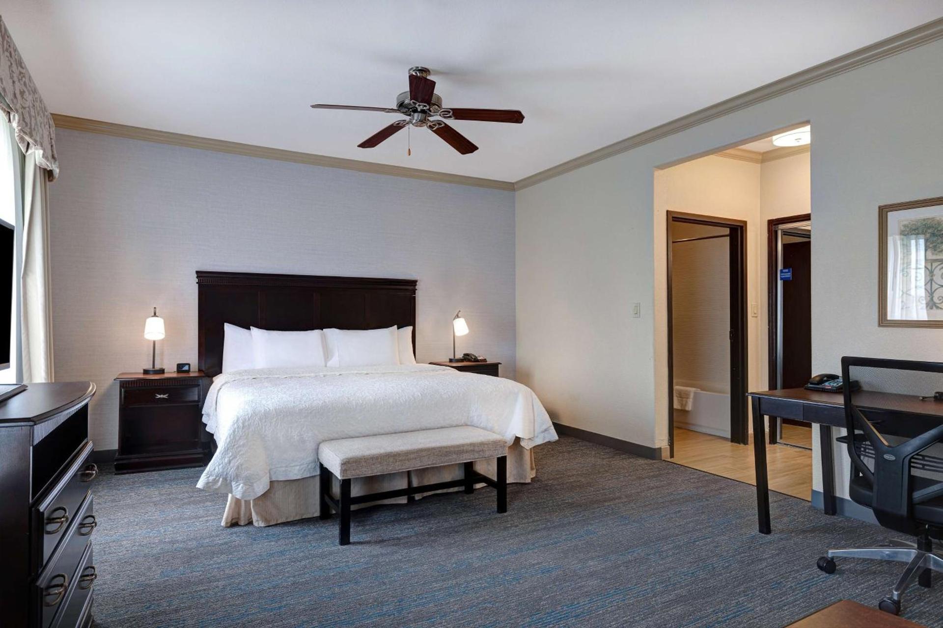 Hampton Inn & Suites Galveston photo 40
