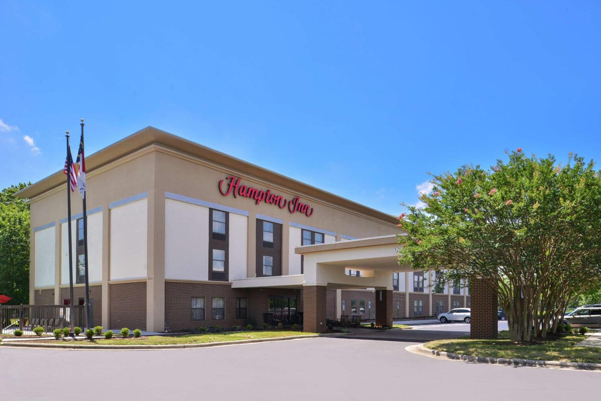 Hampton Inn Greensboro East / McLeansville photo 2
