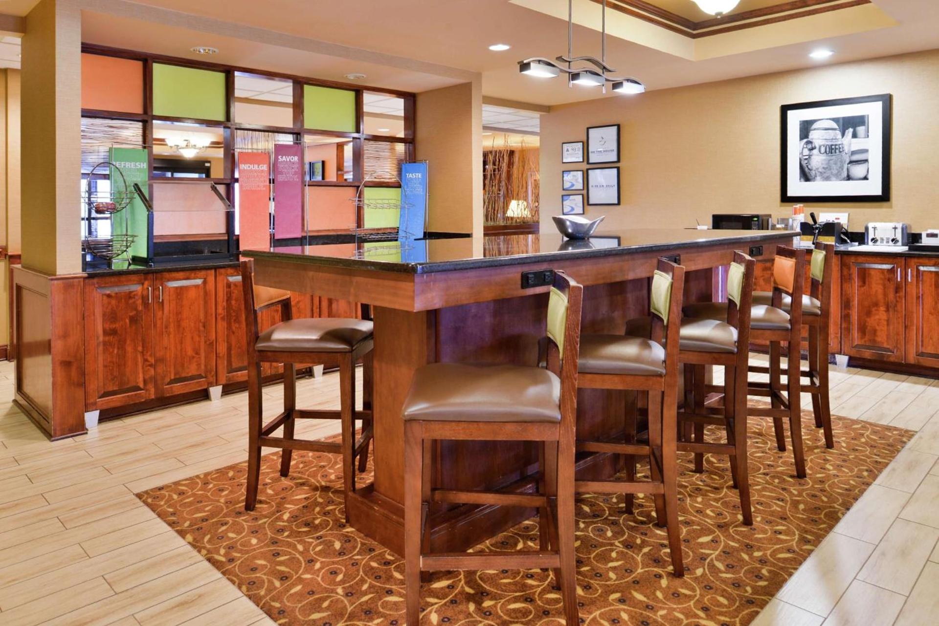 Hampton Inn Greensboro East / McLeansville photo 9