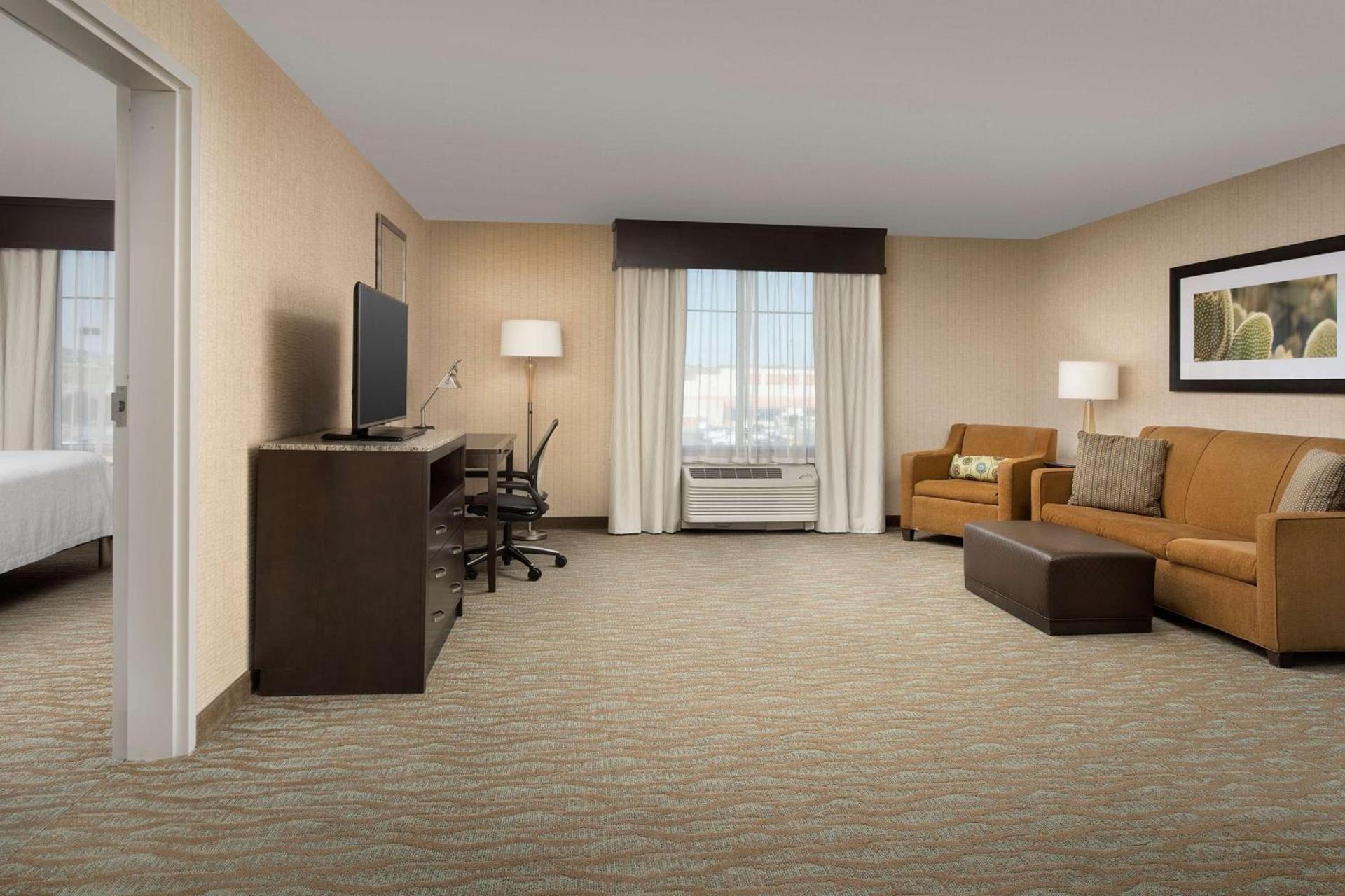 Hilton Garden Inn Gallup photo 25