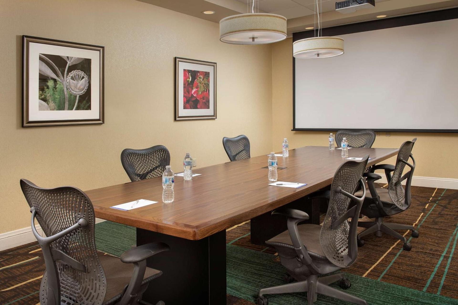 Hilton Garden Inn Gallup photo 29