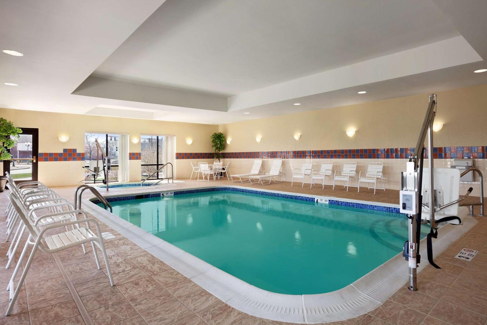 Hampton Inn Geneva photo 7