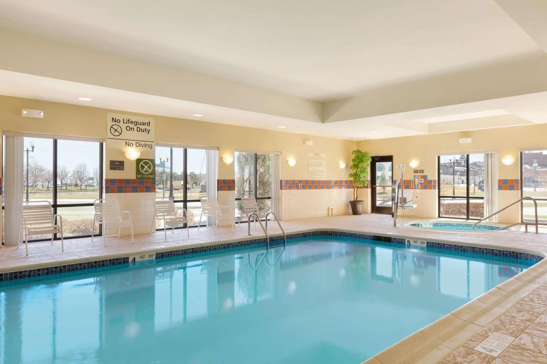 Hampton Inn Geneva photo 6