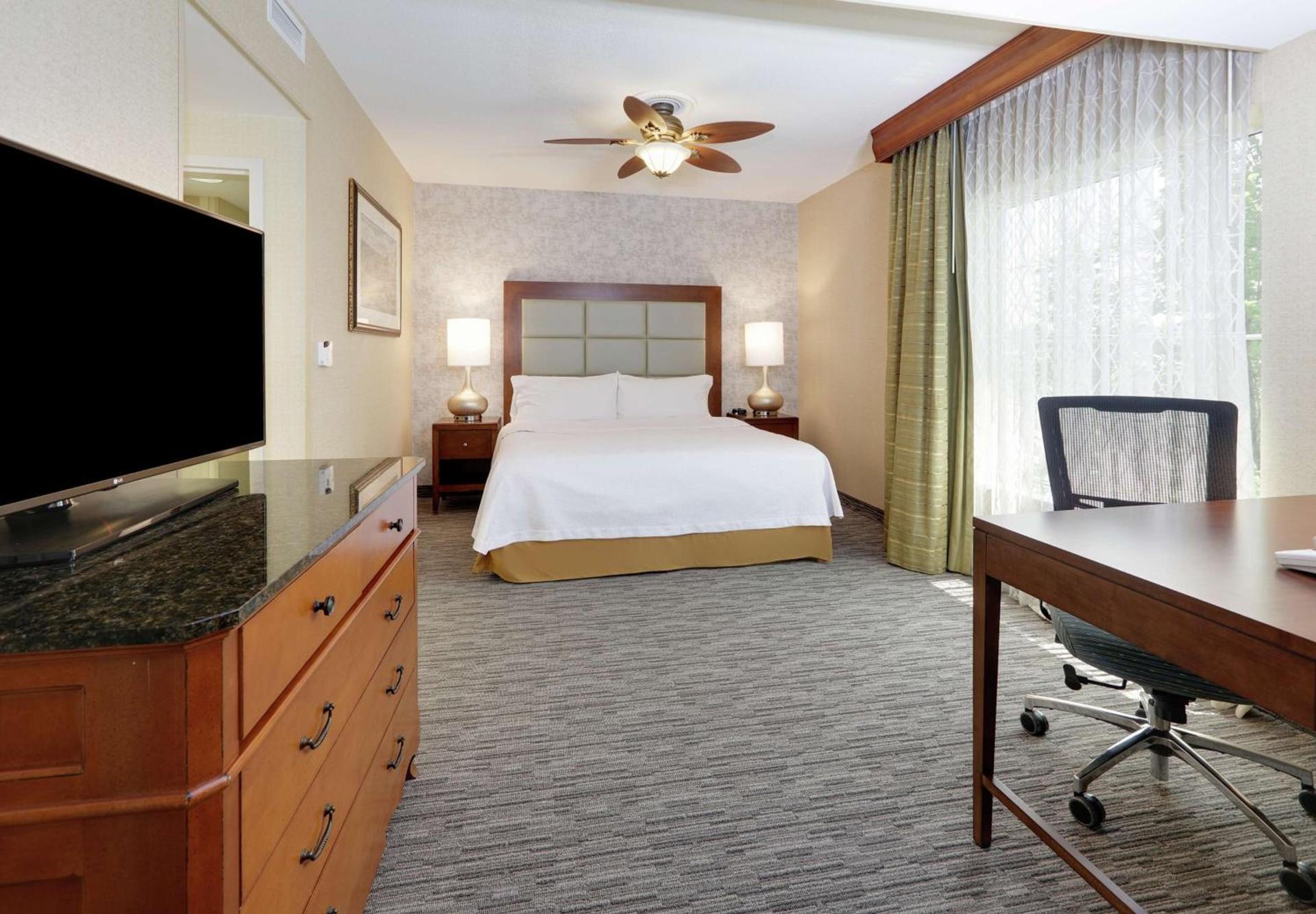 Homewood Suites Hagerstown photo 20