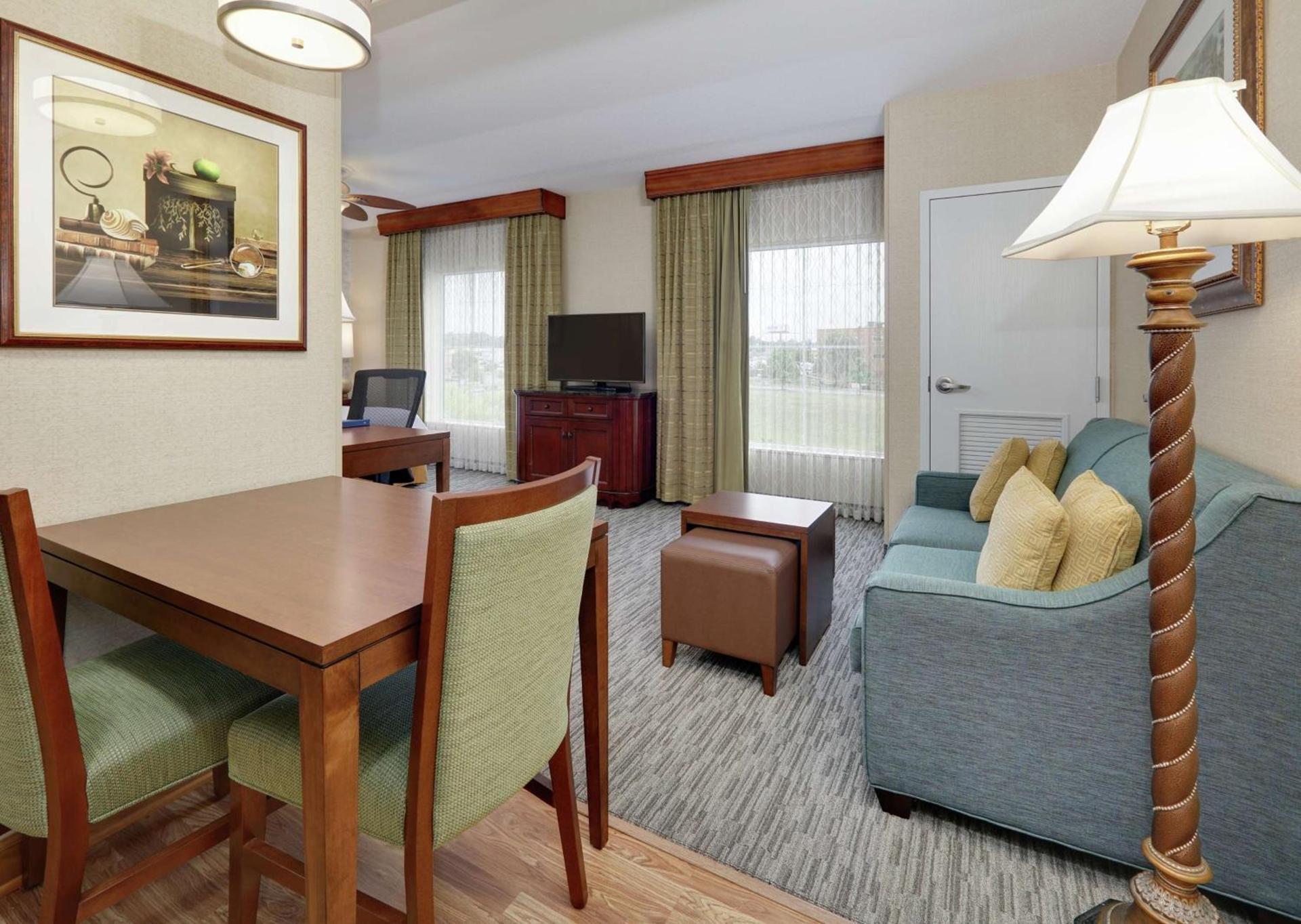Homewood Suites Hagerstown photo 17