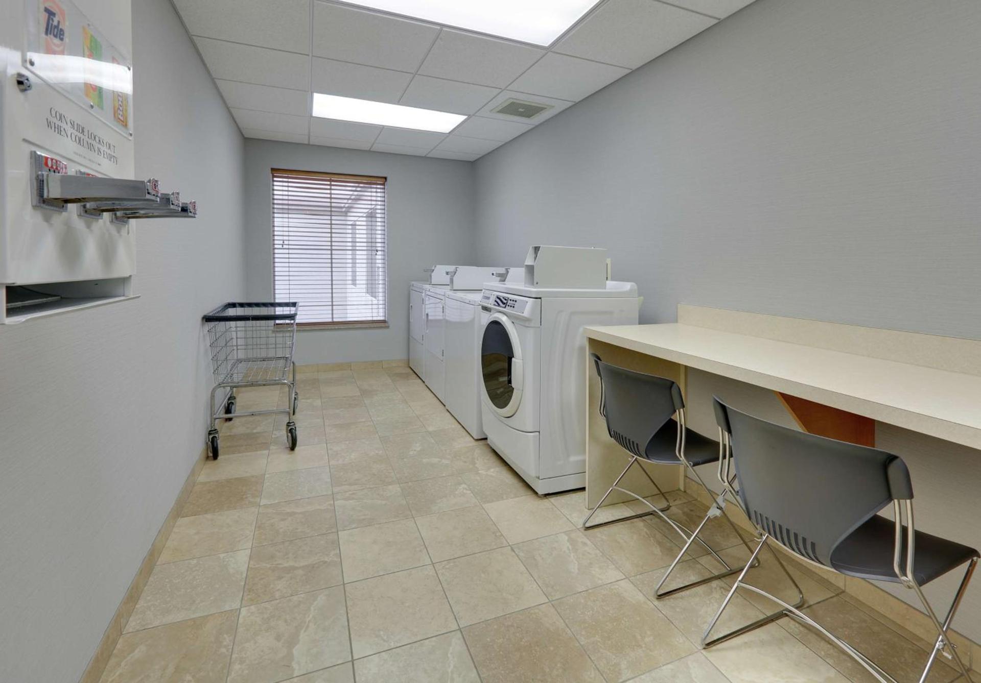 Homewood Suites Hagerstown photo 29