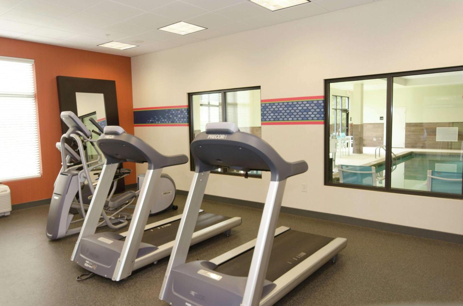 Hampton Inn Hickory photo 37