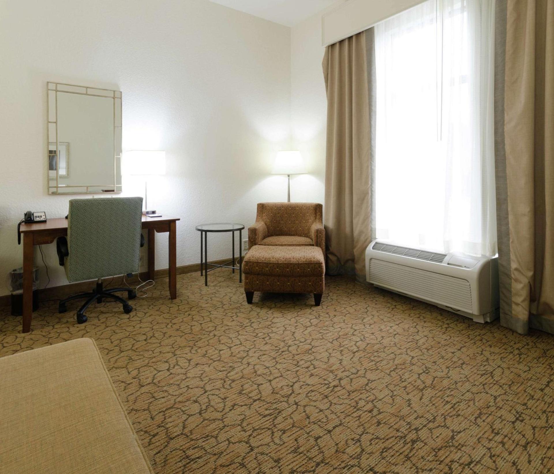 Hampton Inn Hickory photo 47