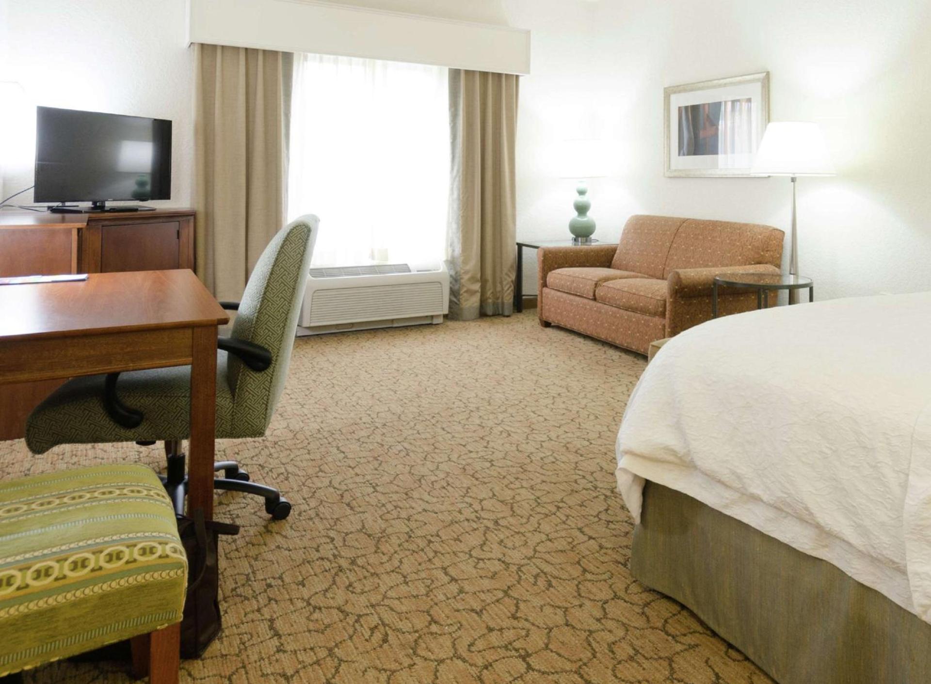 Hampton Inn Hickory photo 14