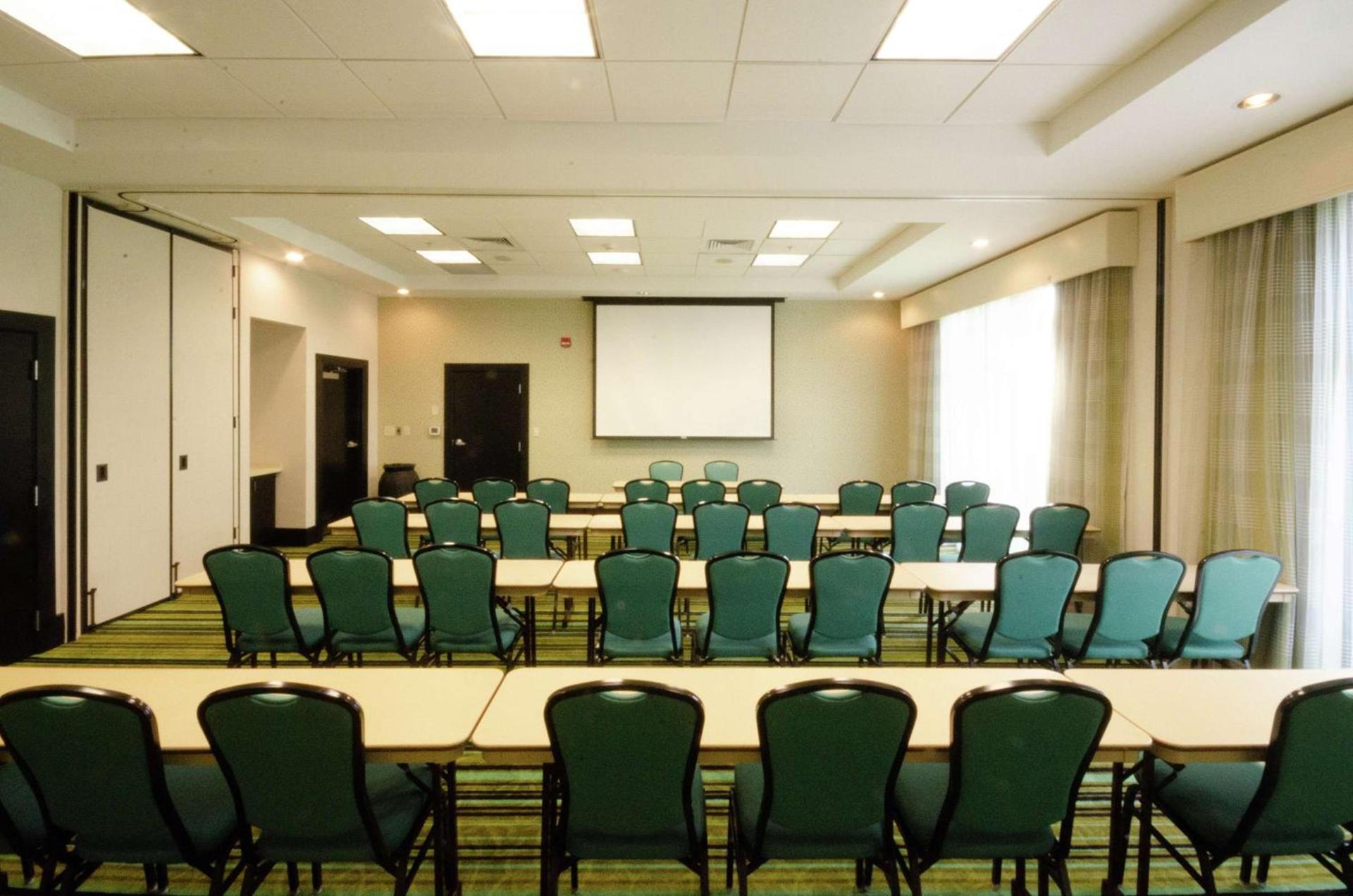 Hampton Inn Hickory photo 23