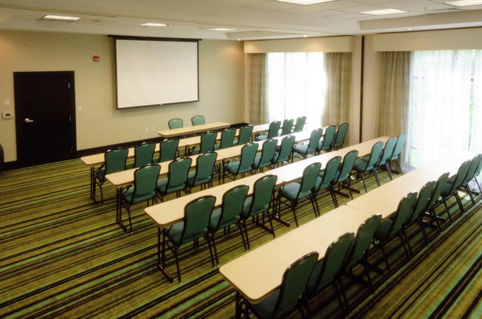 Hampton Inn Hickory photo 35