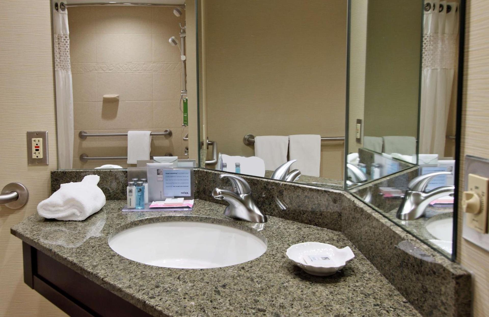 Hampton Inn Hagerstown photo 27