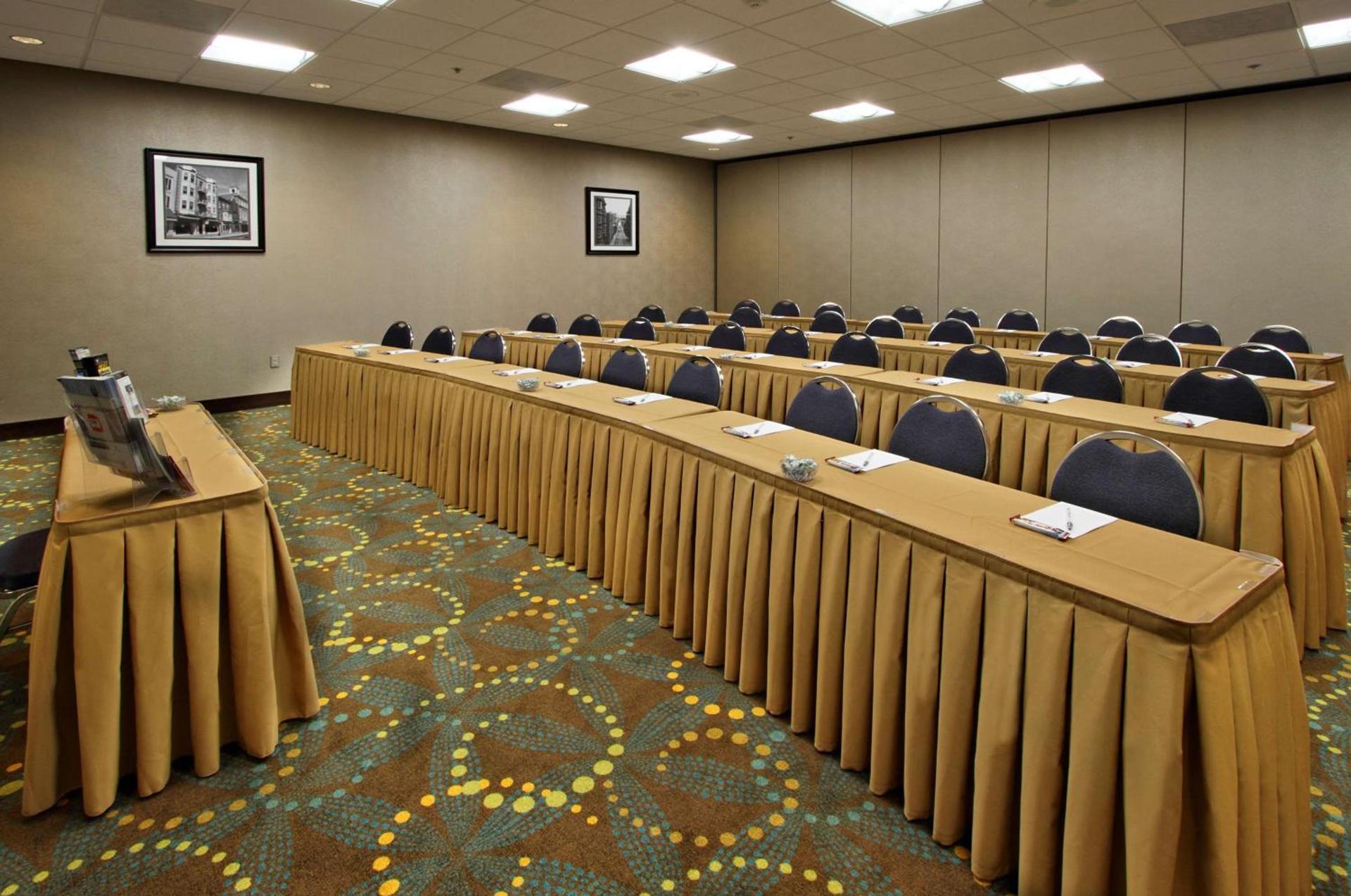 Hampton Inn Hagerstown photo 37