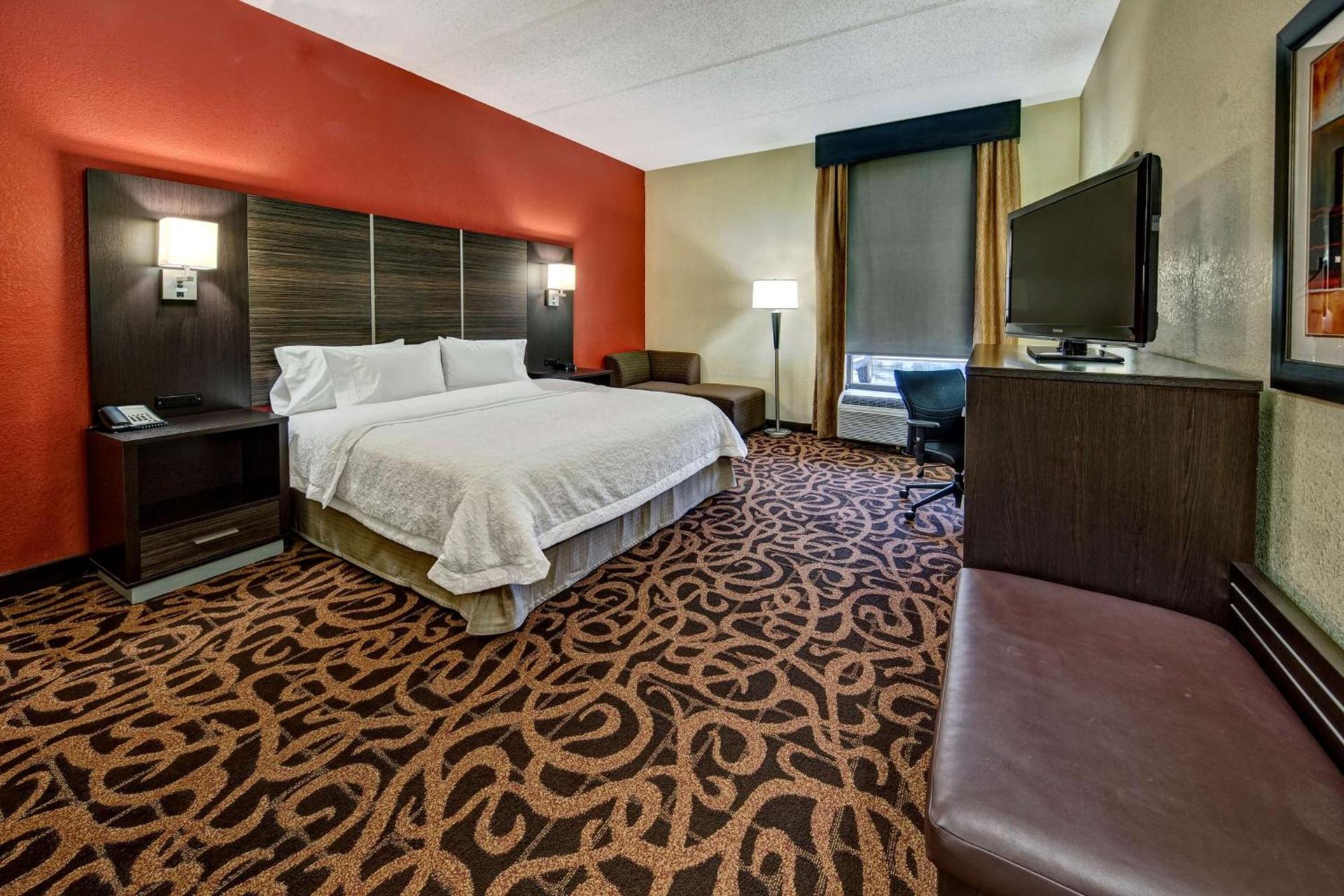 Hampton Inn Houston Baytown photo 19