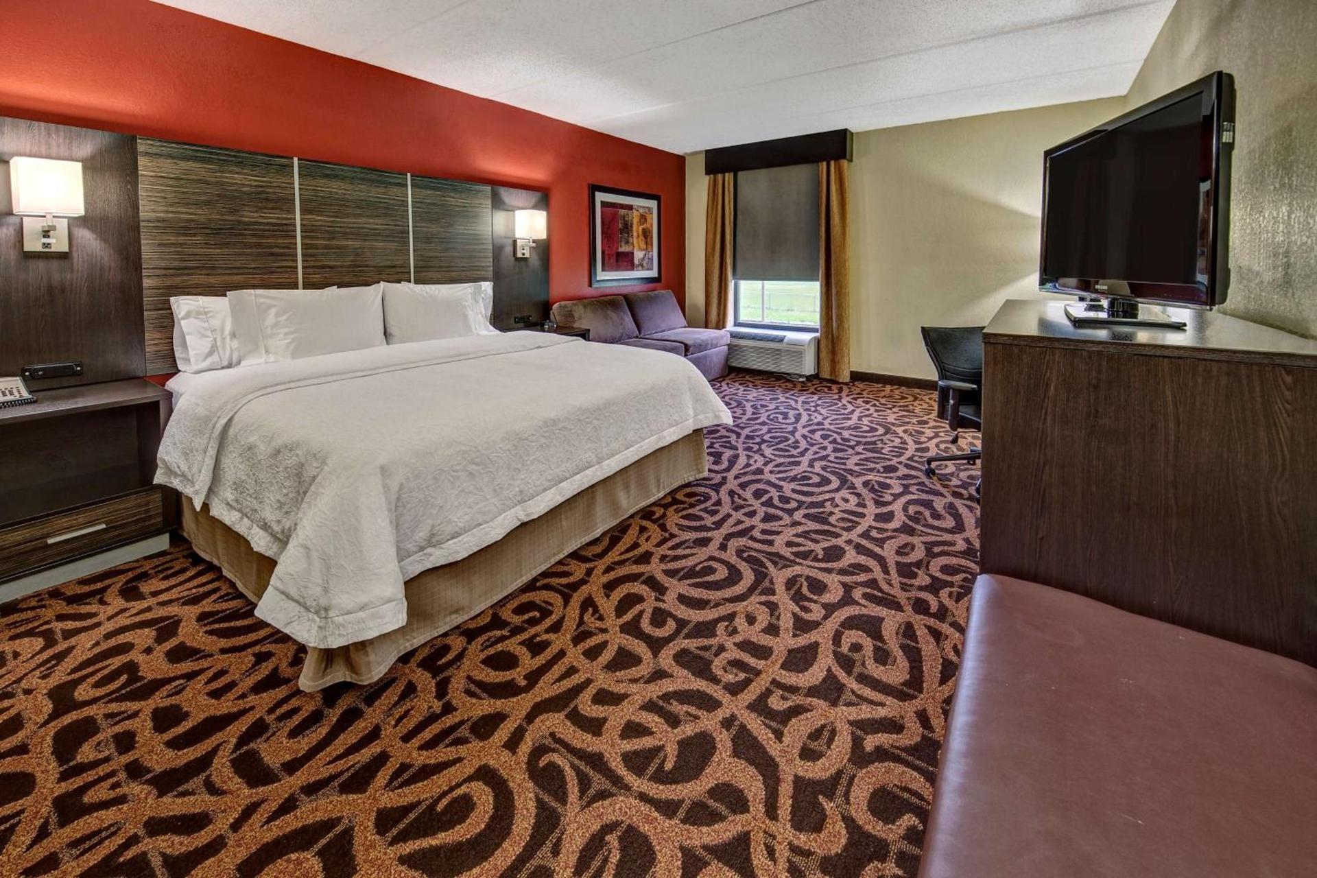 Hampton Inn Houston Baytown photo 21