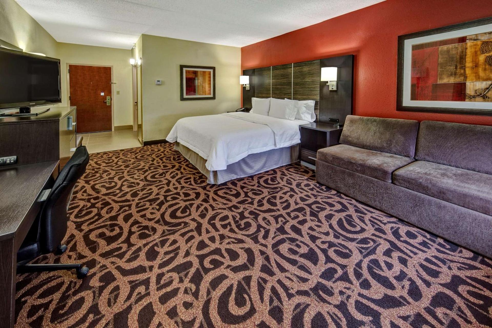 Hampton Inn Houston Baytown photo 25