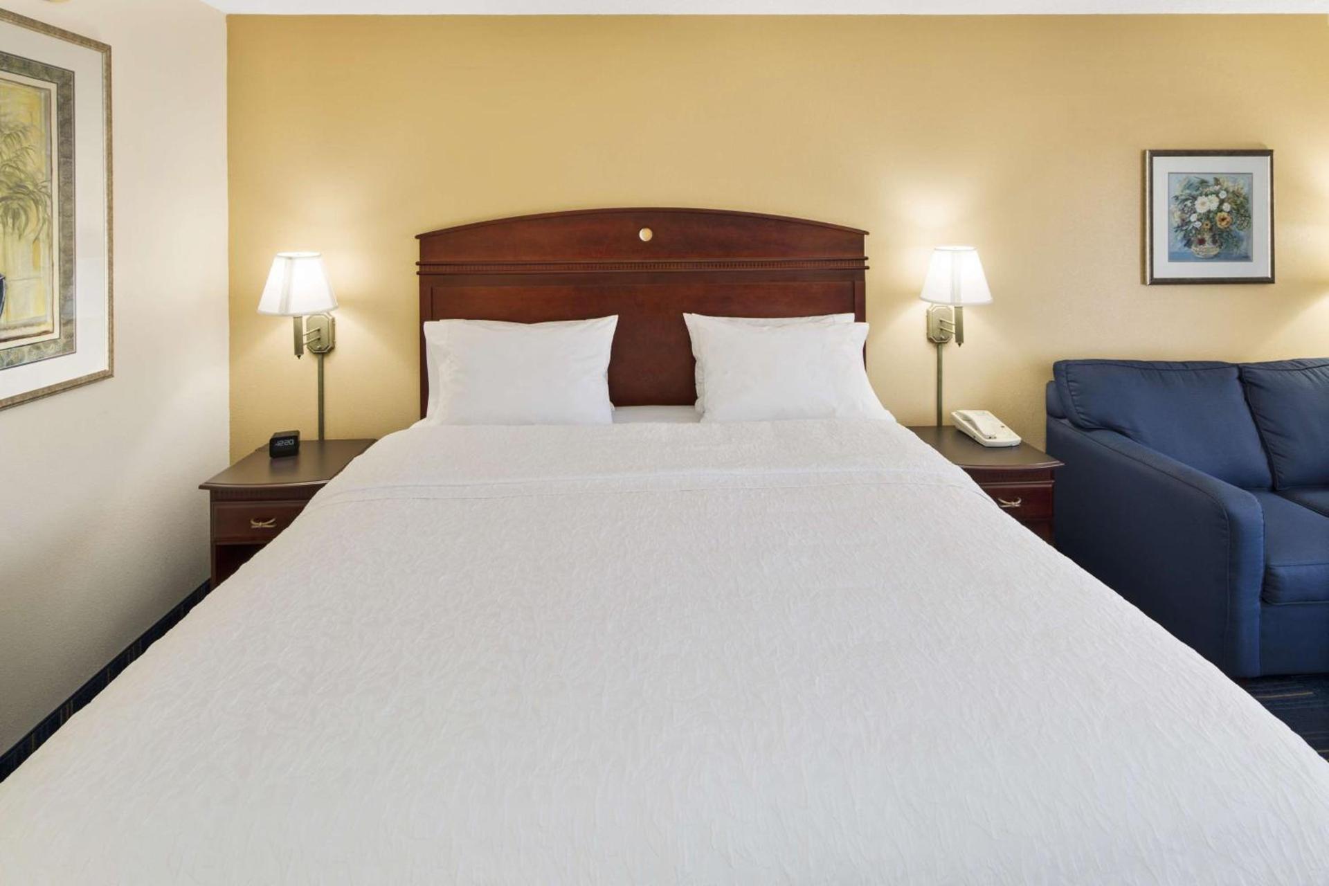 Hampton Inn Hinesville photo 19