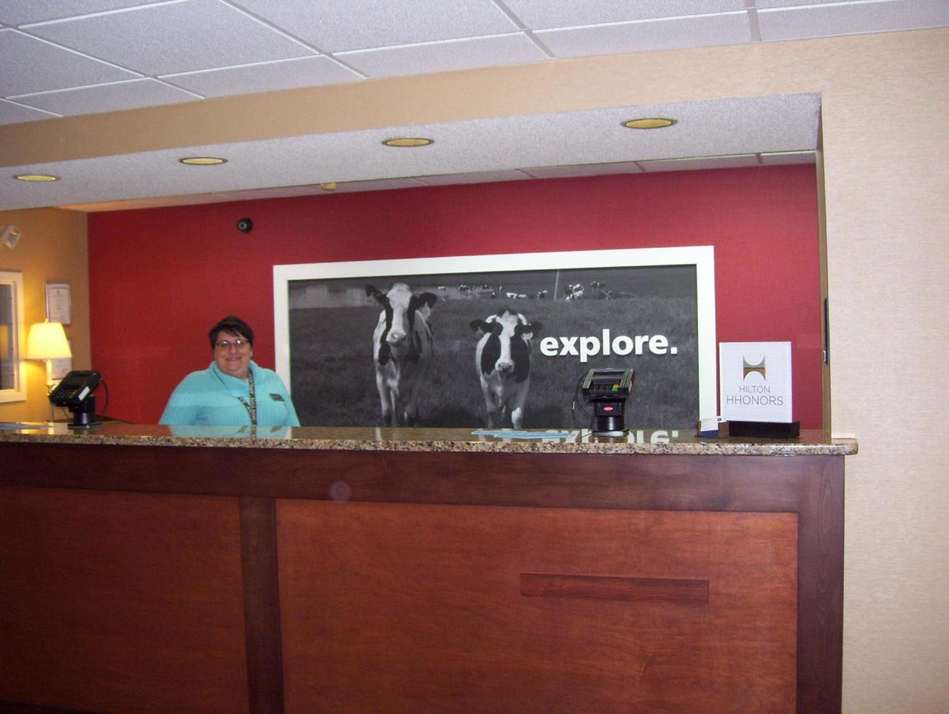 Hampton Inn - Hillsville photo 8