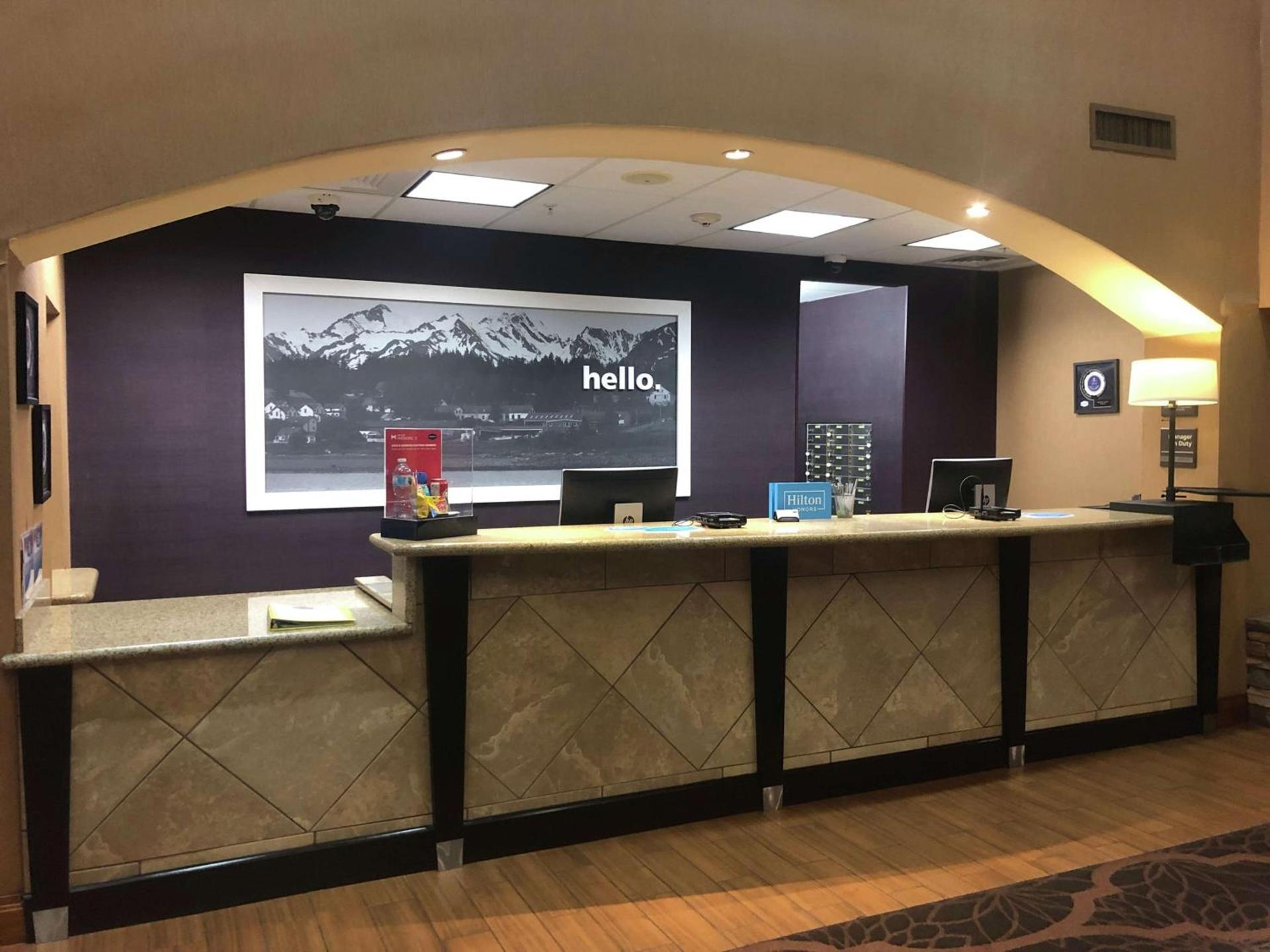 Hampton Inn & Suites by Hilton Hemet Menifee Murrieta photo 4