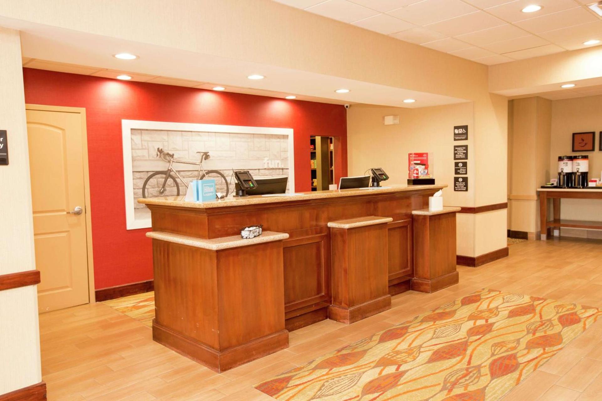 Hampton Inn & Suites Houston Rosenberg photo 4