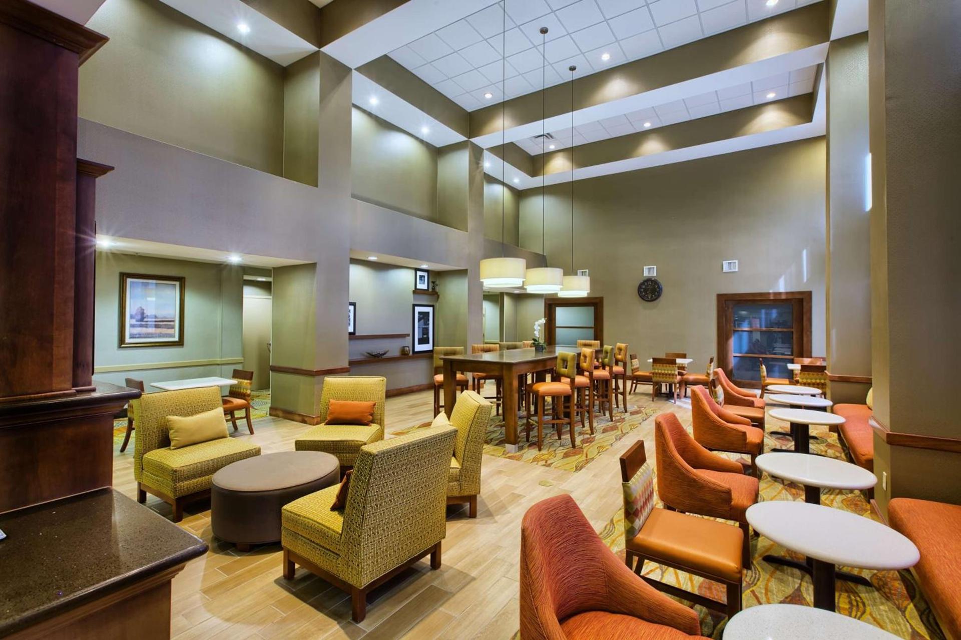 Hampton Inn & Suites Houston Rosenberg photo 5