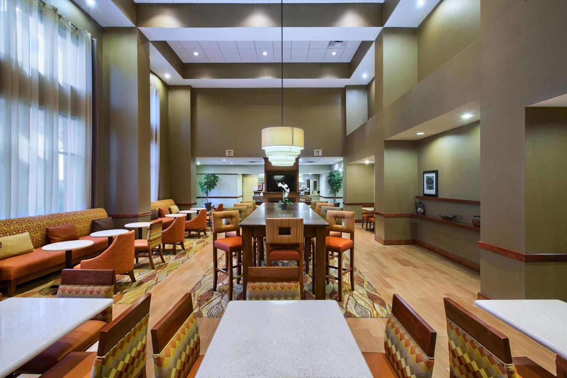 Hampton Inn & Suites Houston Rosenberg photo 7