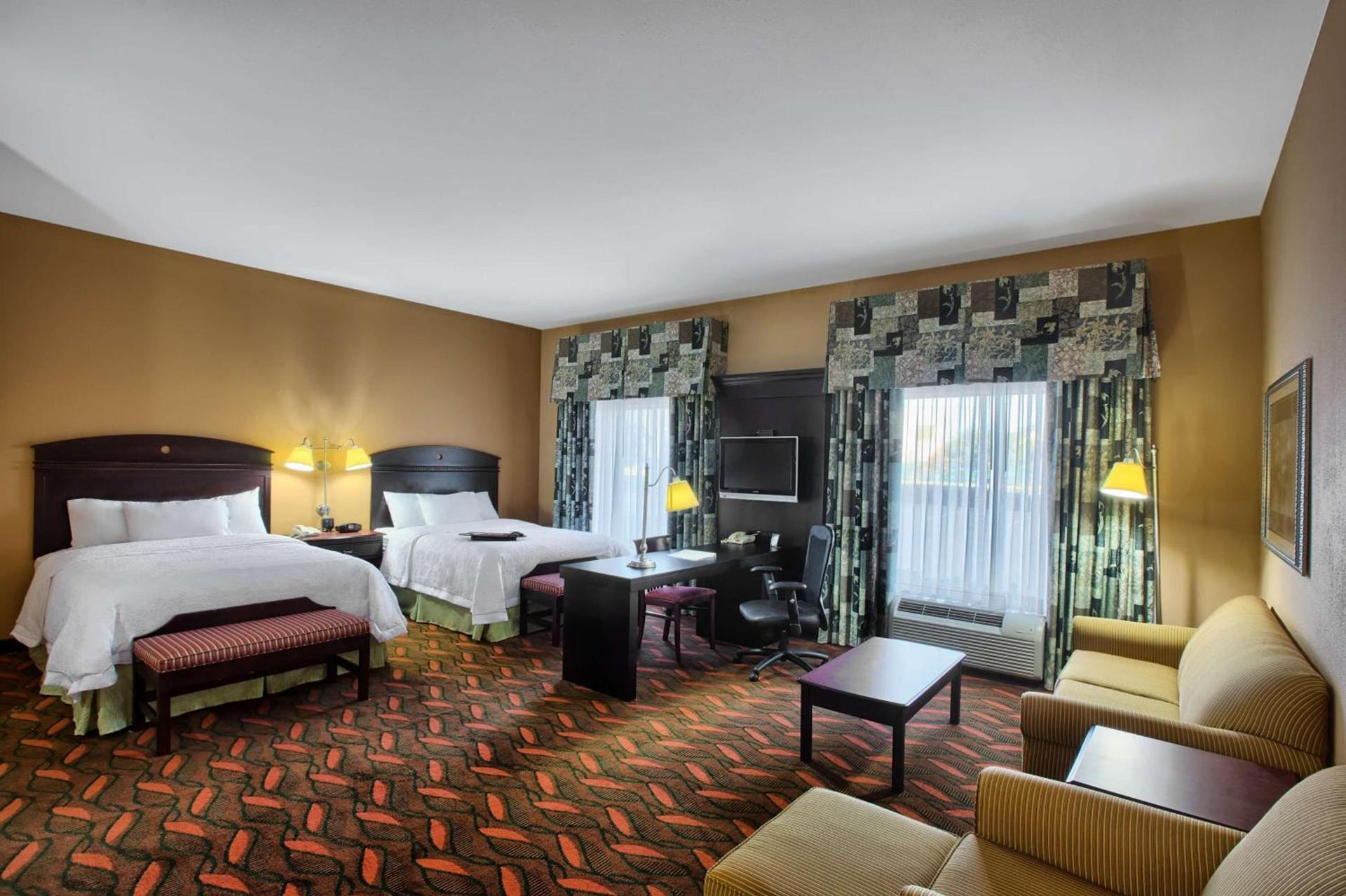 Hampton Inn & Suites Houston Rosenberg photo 63