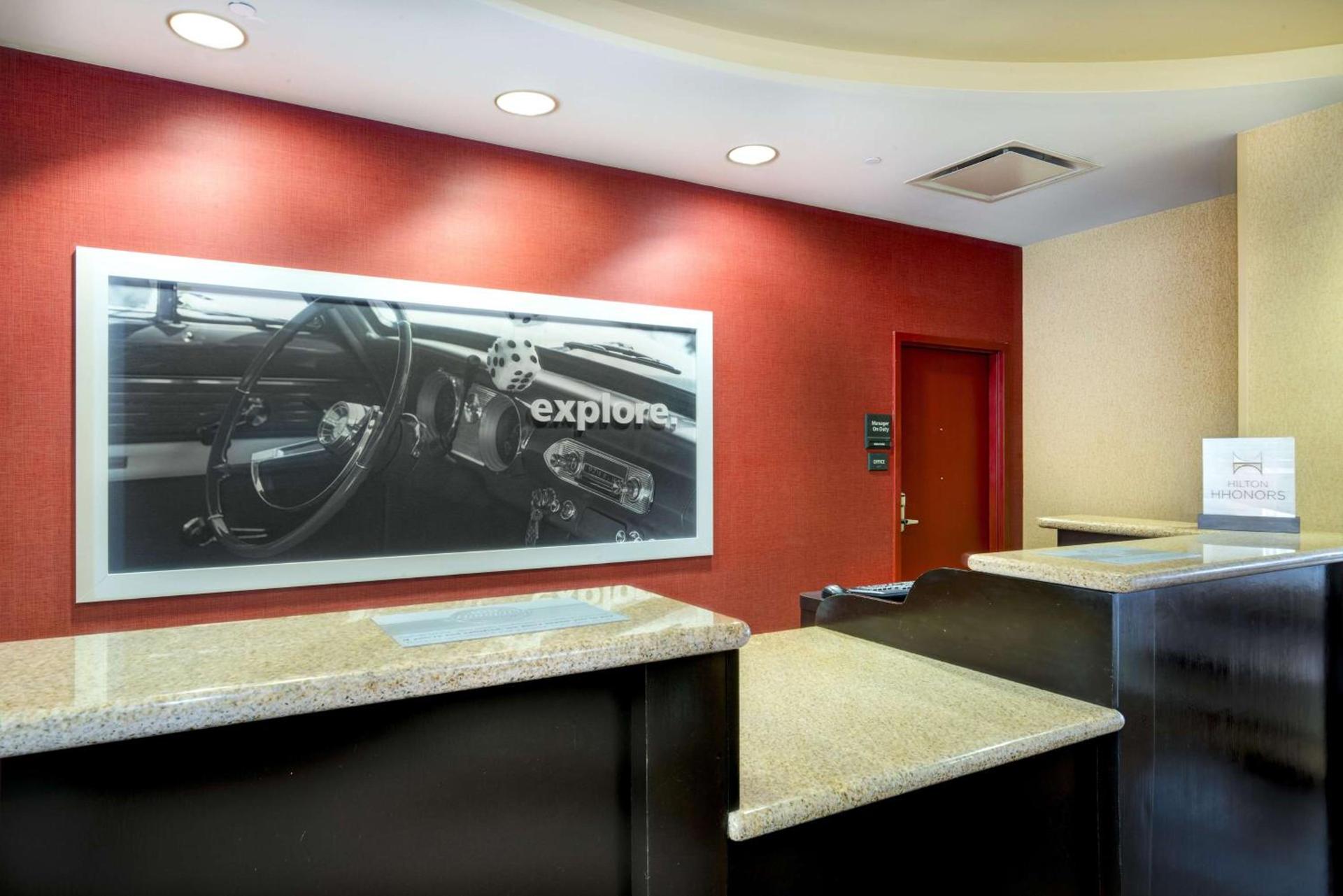 Hampton Inn & Suites Scottsboro photo 5