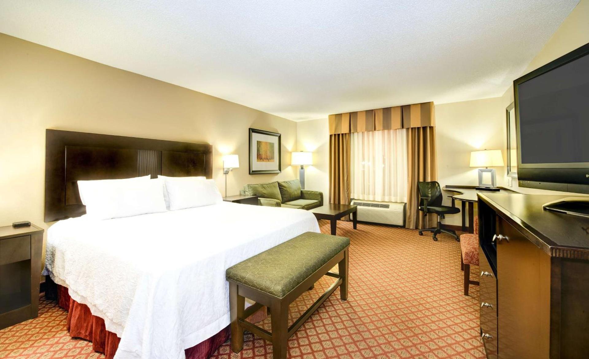Hampton Inn & Suites Scottsboro photo 22