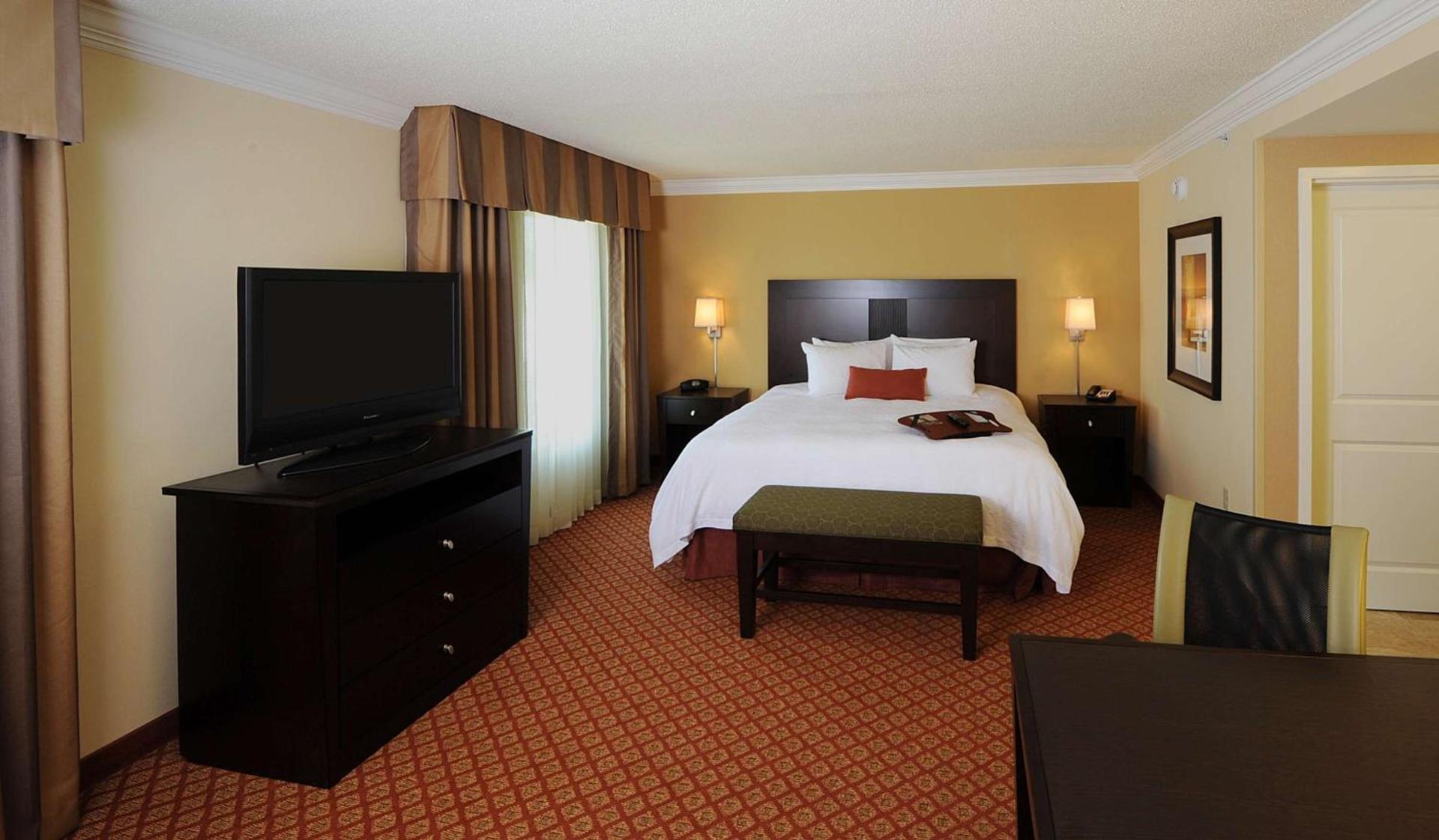 Hampton Inn & Suites Scottsboro photo 48